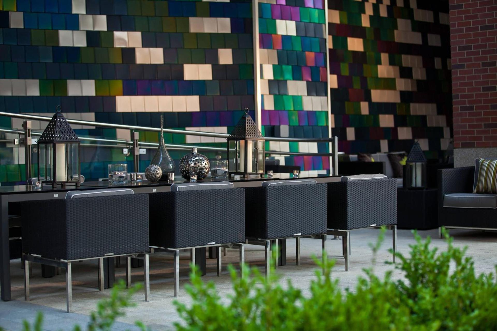 Renaissance Arlington Capital View Hotel photo 38