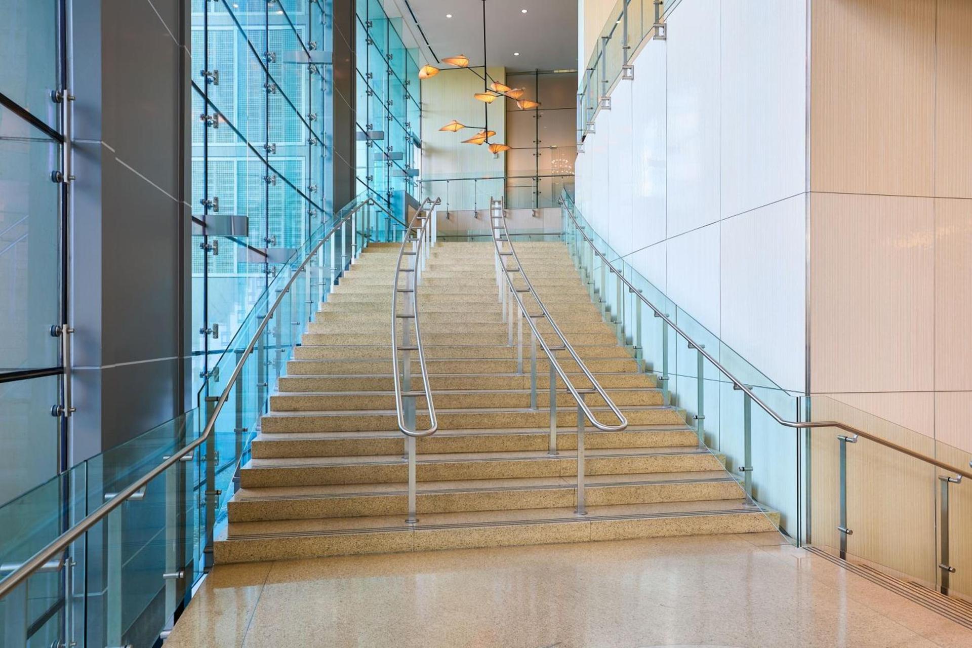 Renaissance Arlington Capital View Hotel photo 61
