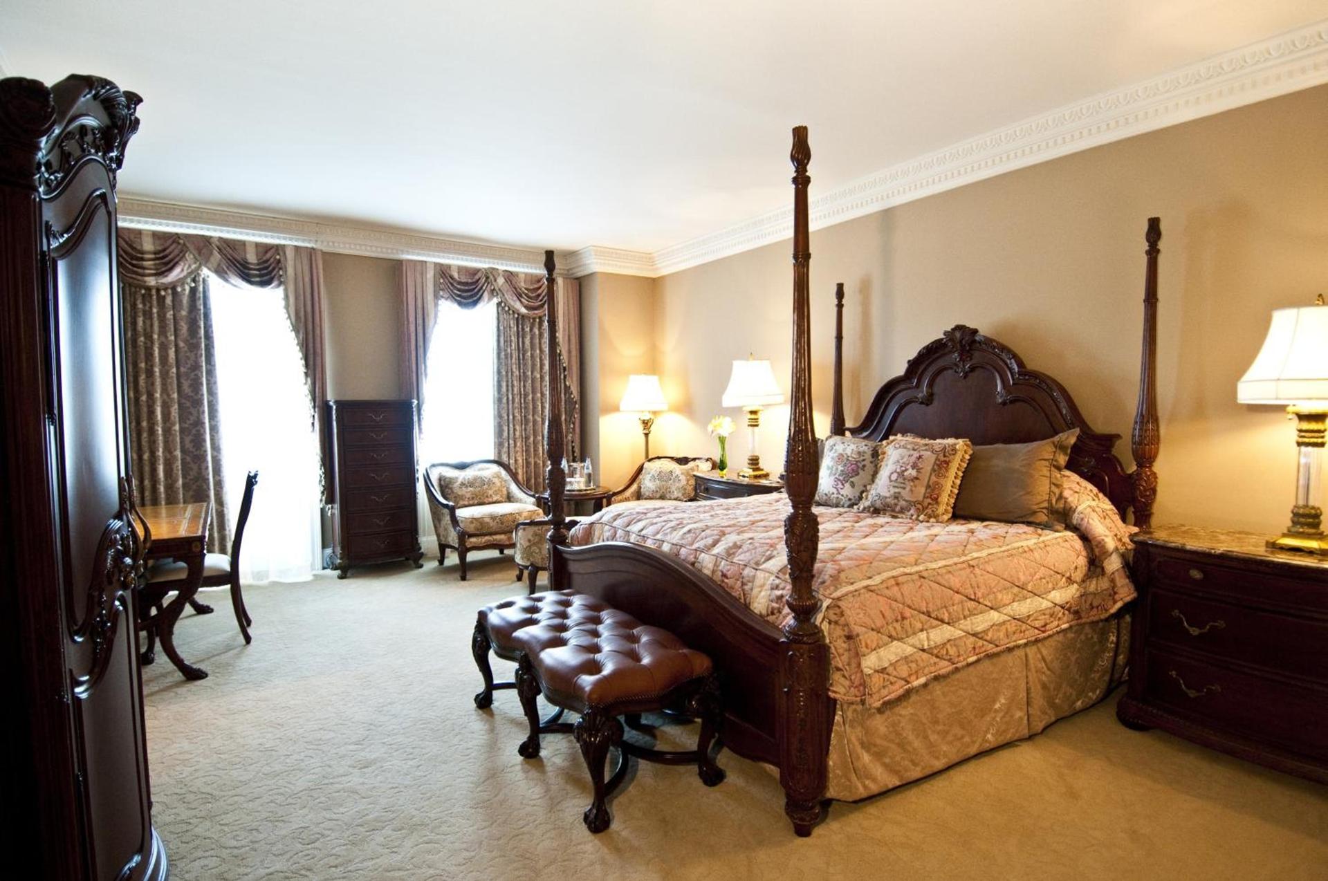 Market Pavilion Hotel photo 22