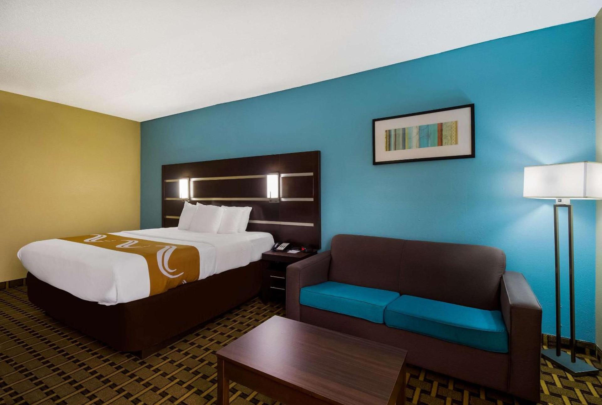 Quality Inn Houston East I-10 photo 16