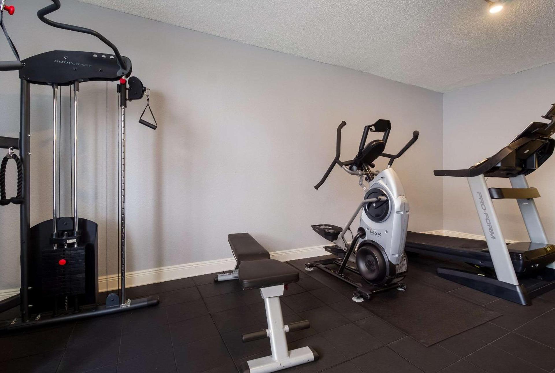 Quality Inn Houston East I-10 photo 19