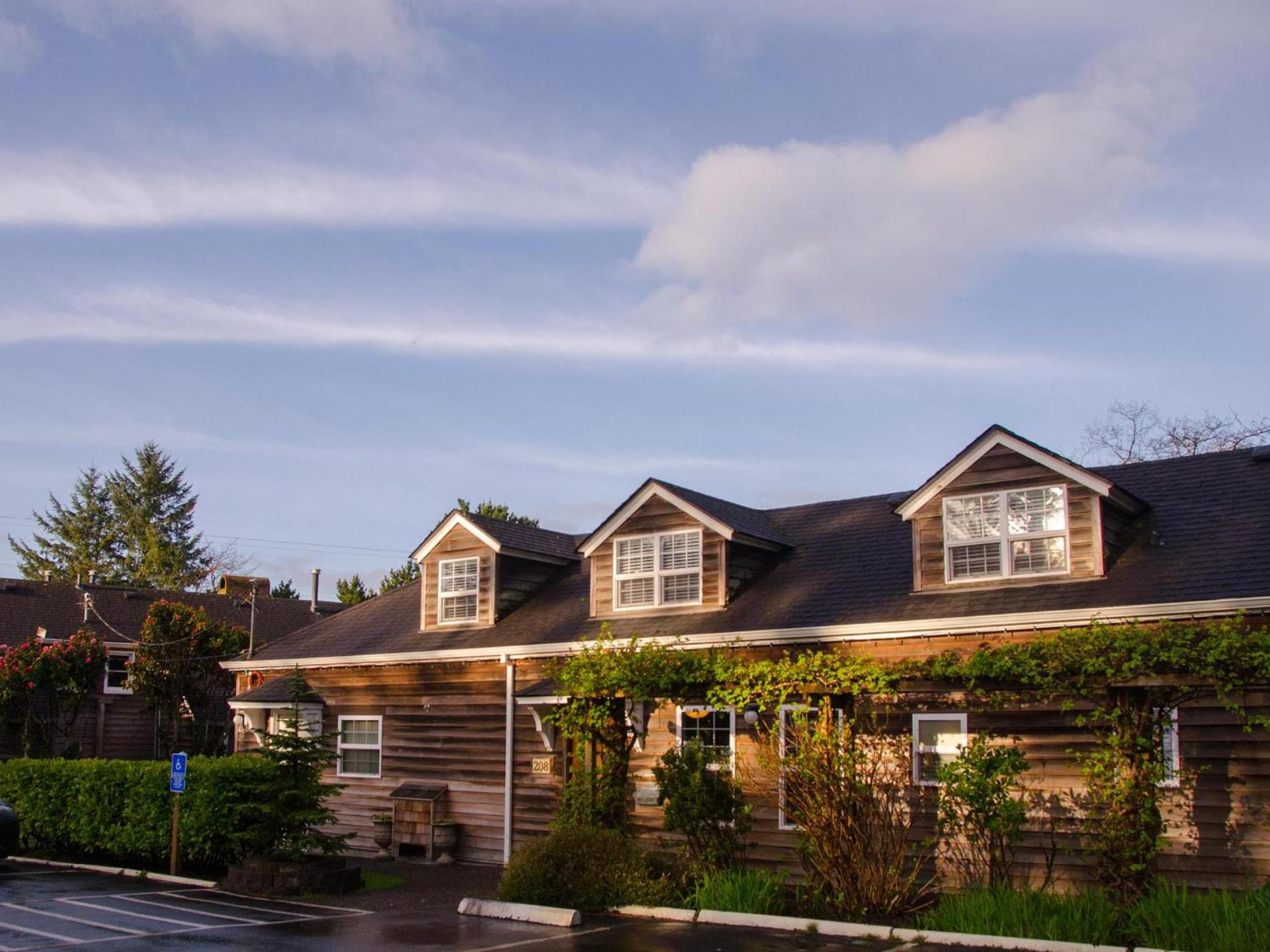 Ecola Creek Lodge photo 59