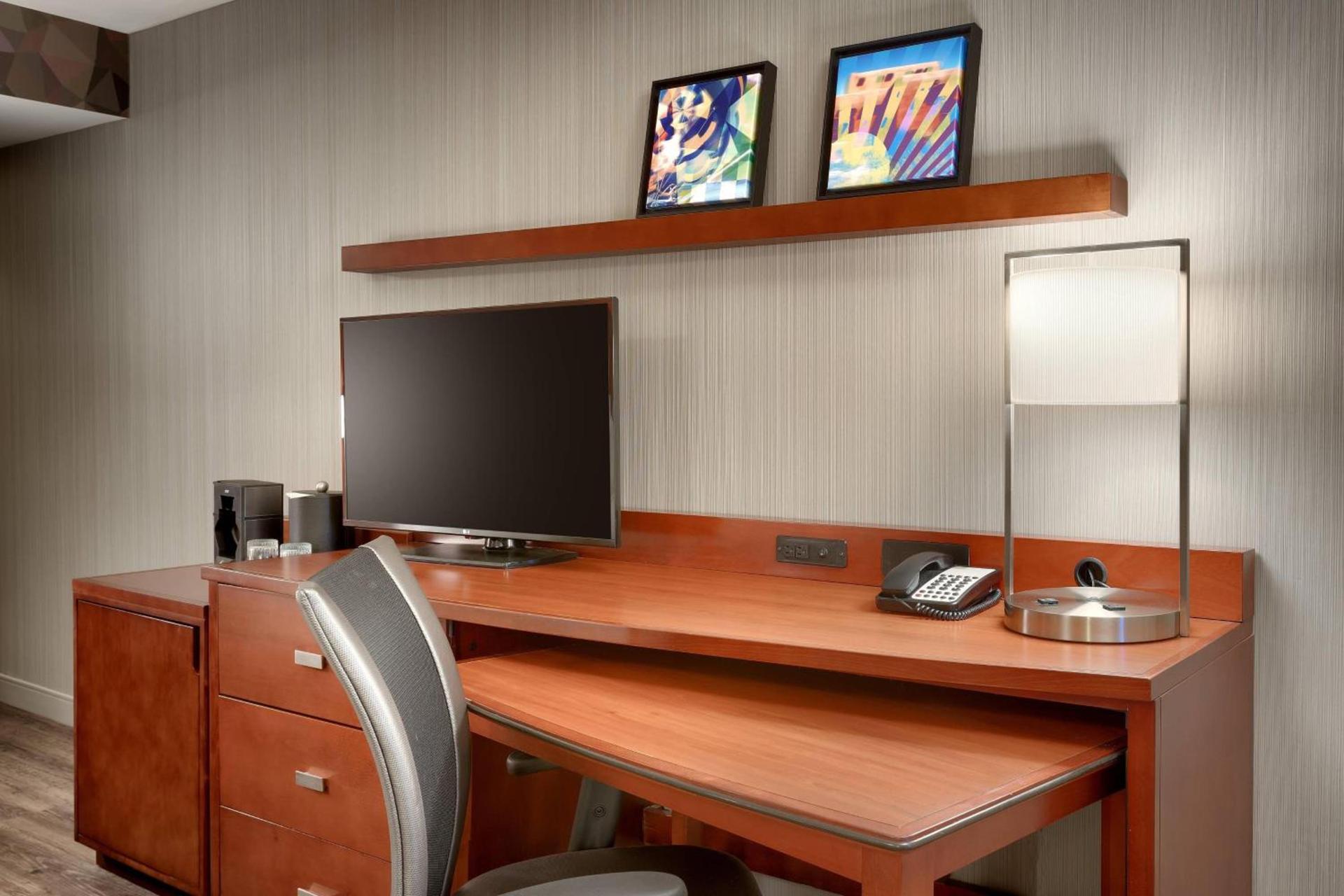 Courtyard by Marriott Albuquerque photo 10