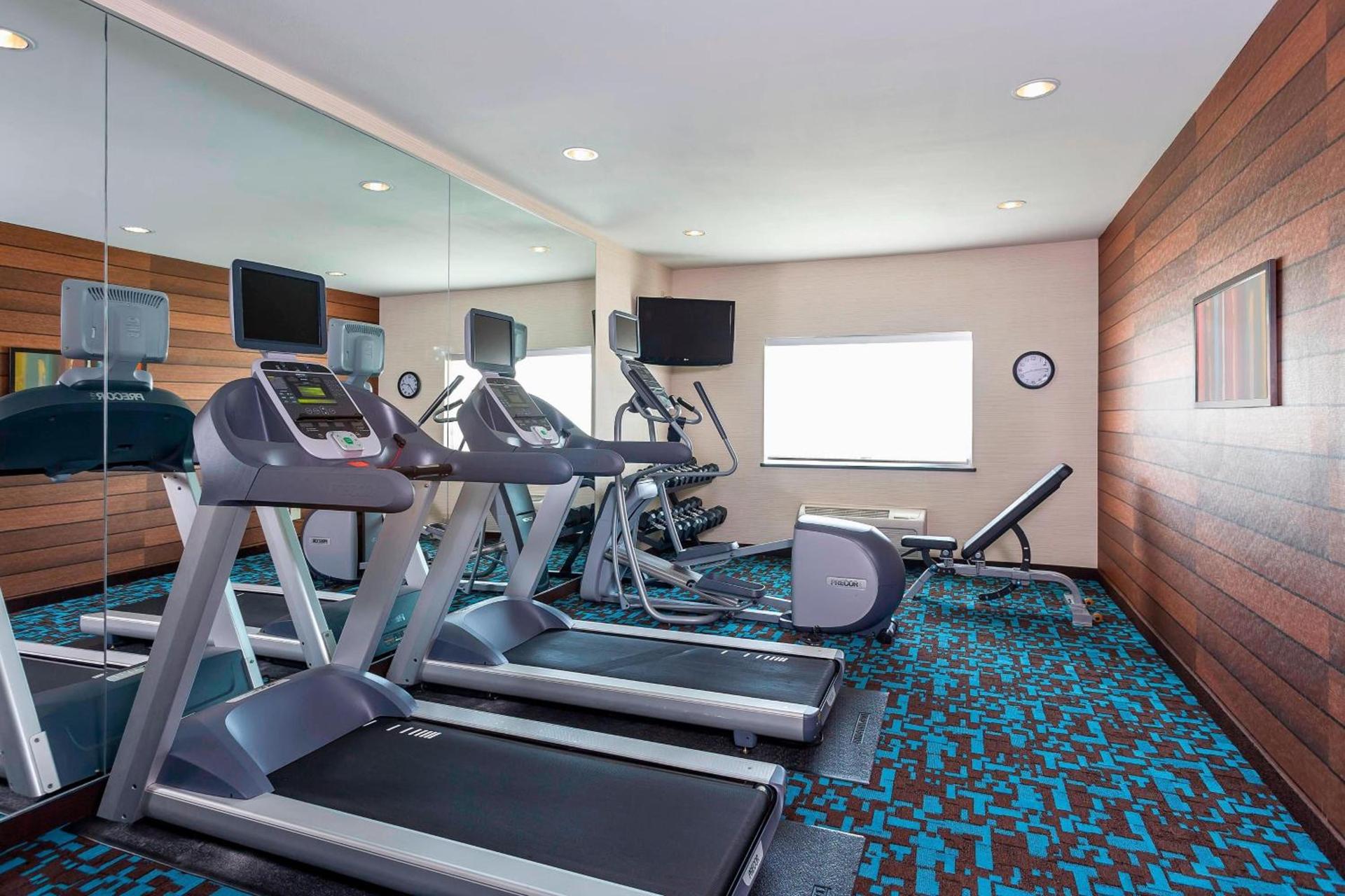 Fairfield Inn & Suites Dallas Park Central photo 16