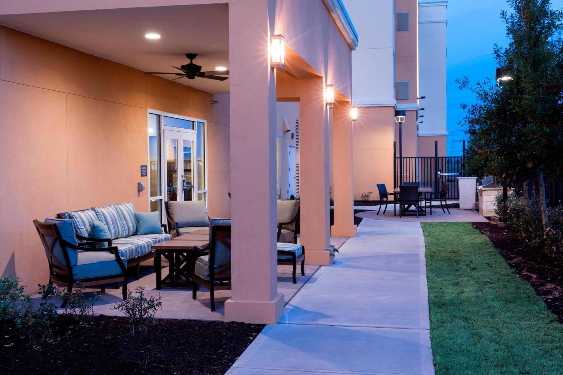 Residence Inn by Marriott Dallas Plano/Richardson photo 3