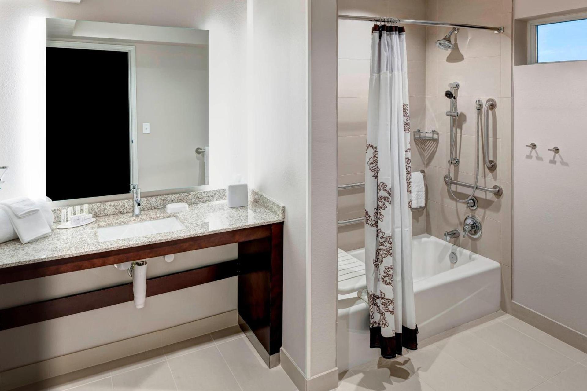 Residence Inn by Marriott Dallas Plano/Richardson photo 12