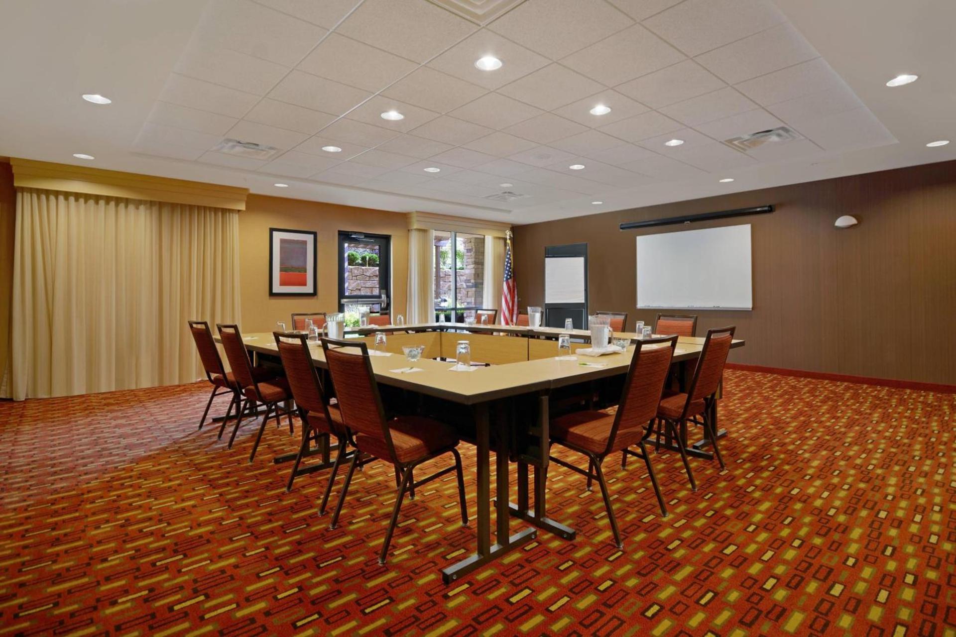Courtyard by Marriott Oneonta photo 21