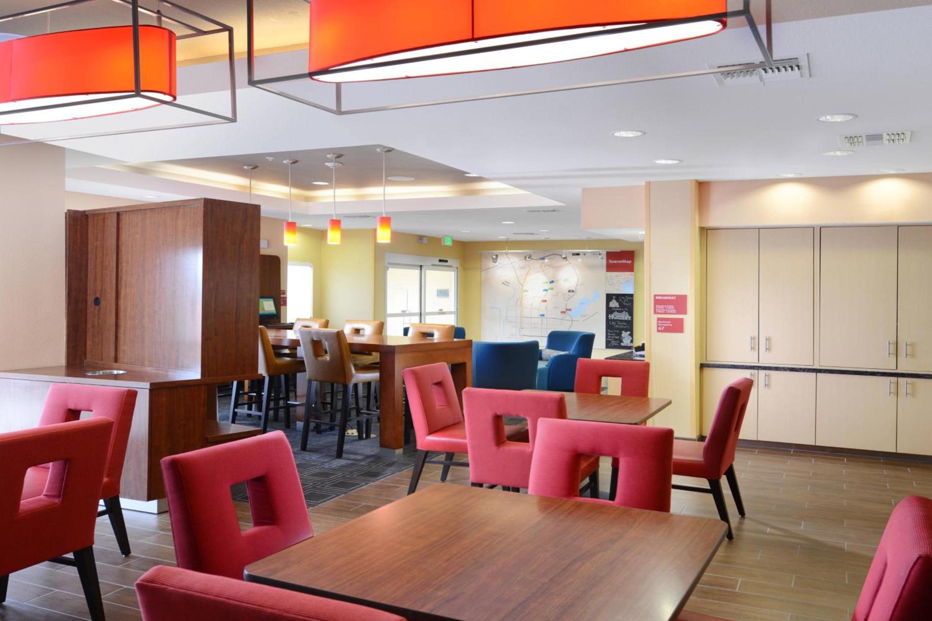 TownePlace Suites by Marriott Laredo photo 14
