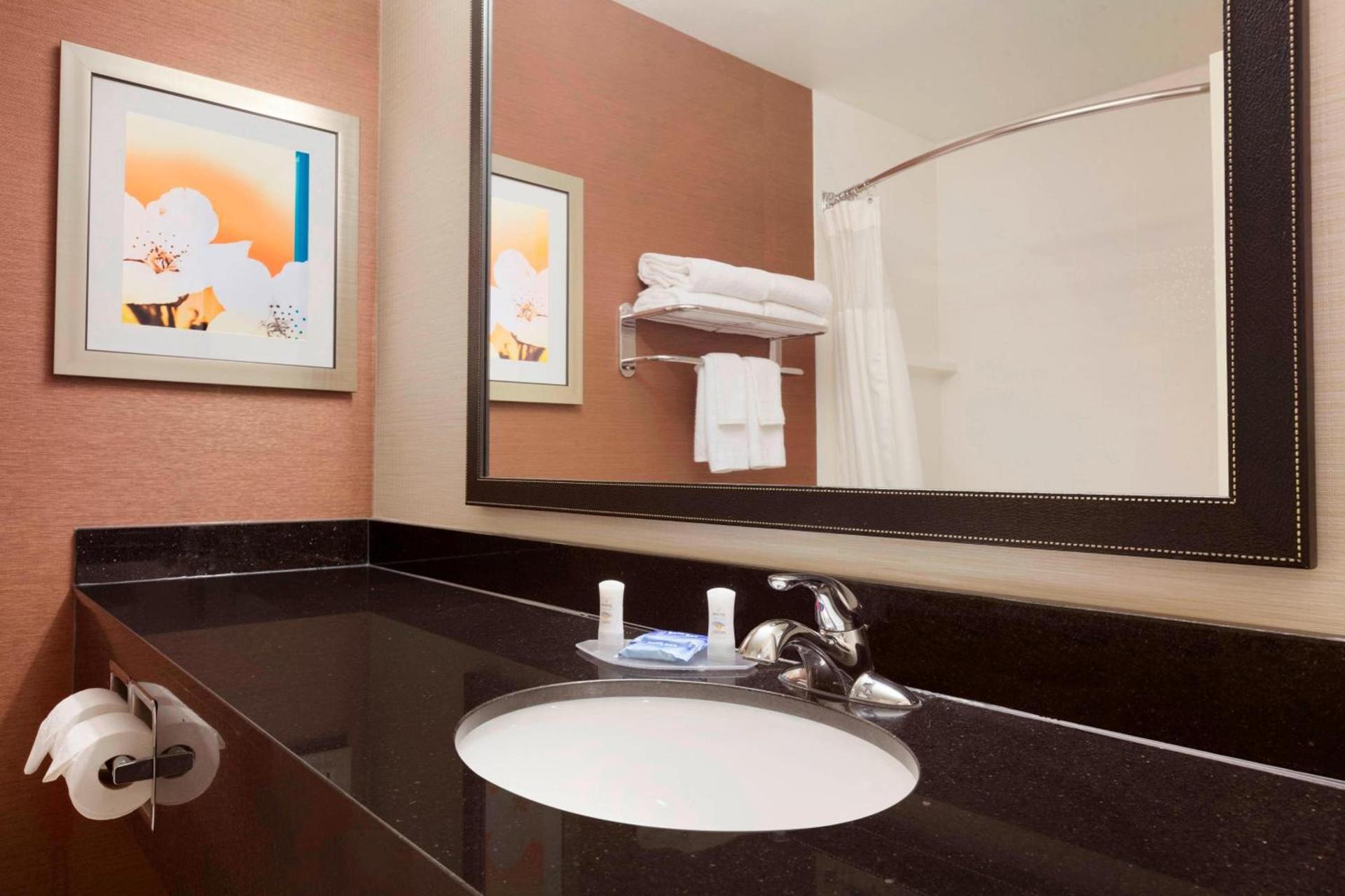 Fairfield Inn & Suites Longview photo 11