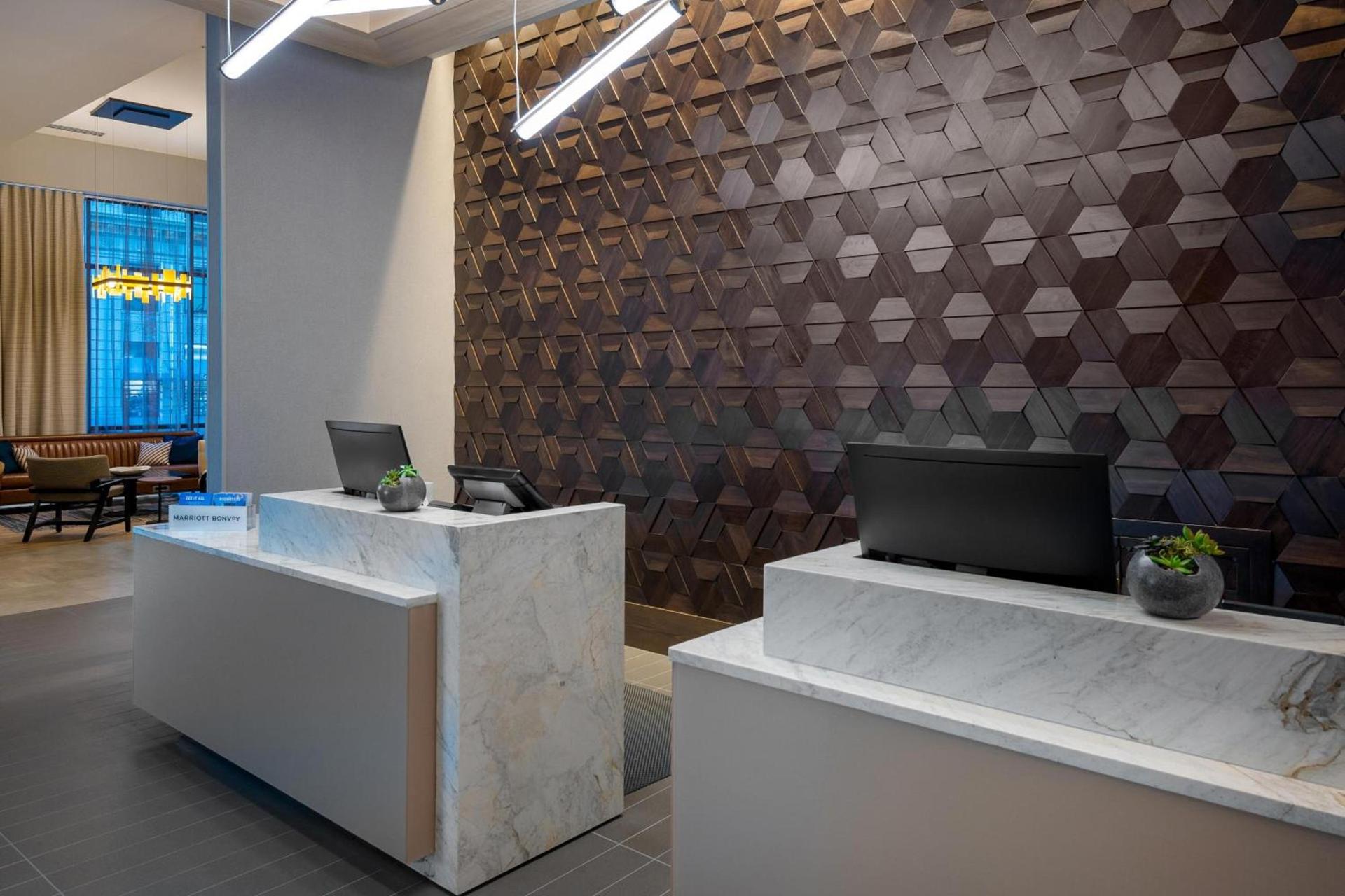 Courtyard by Marriott Atlanta Midtown photo 4