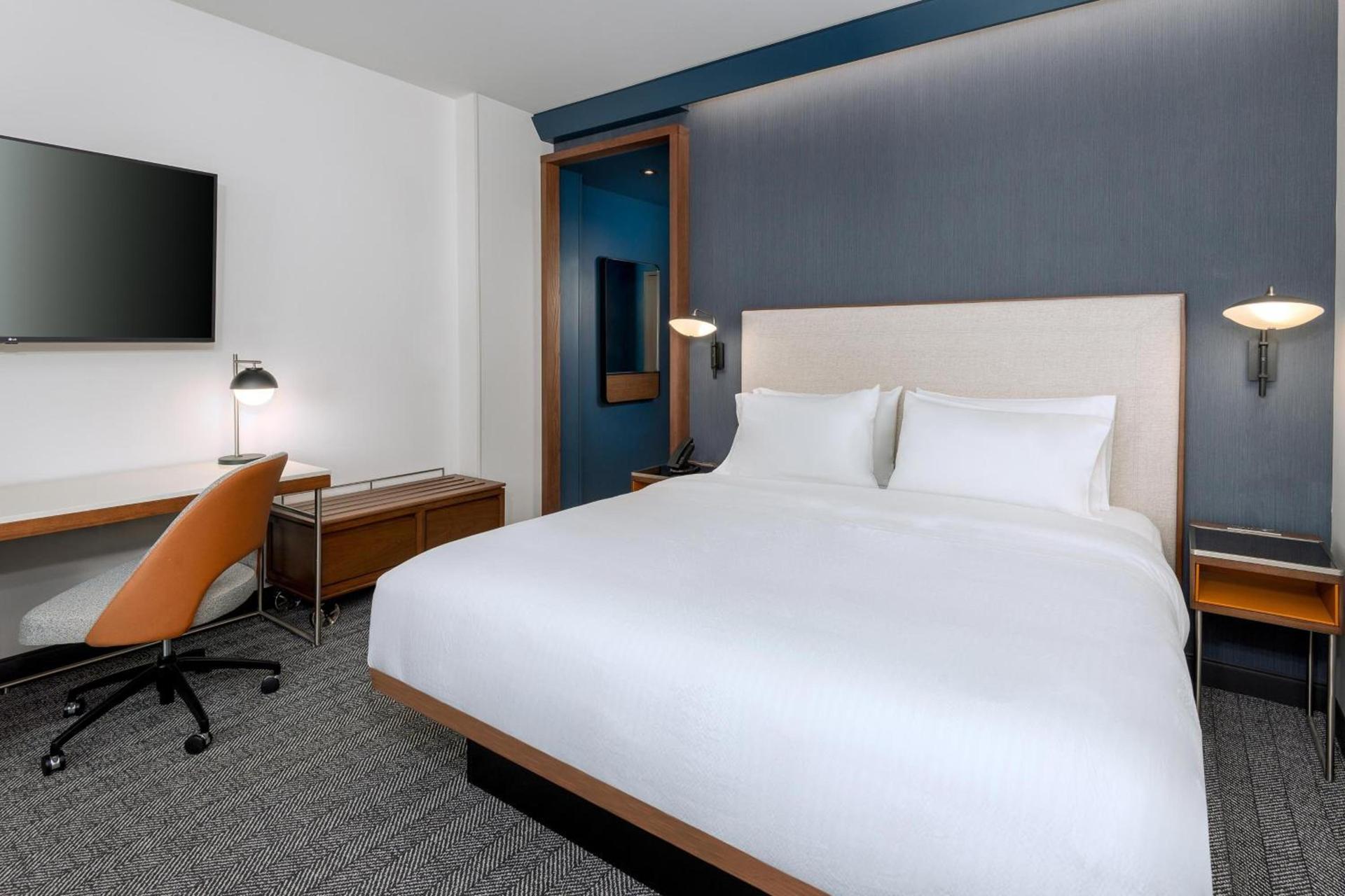 Courtyard by Marriott Atlanta Midtown photo 10
