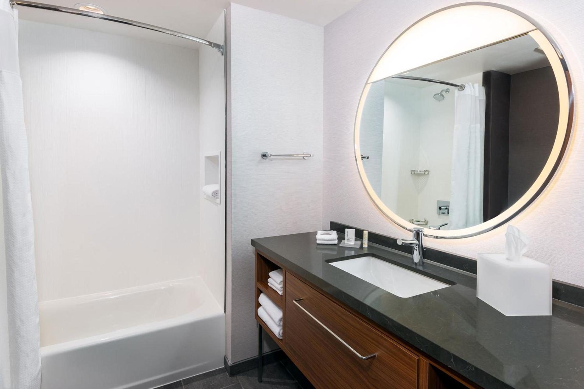 Courtyard by Marriott Atlanta Midtown photo 20