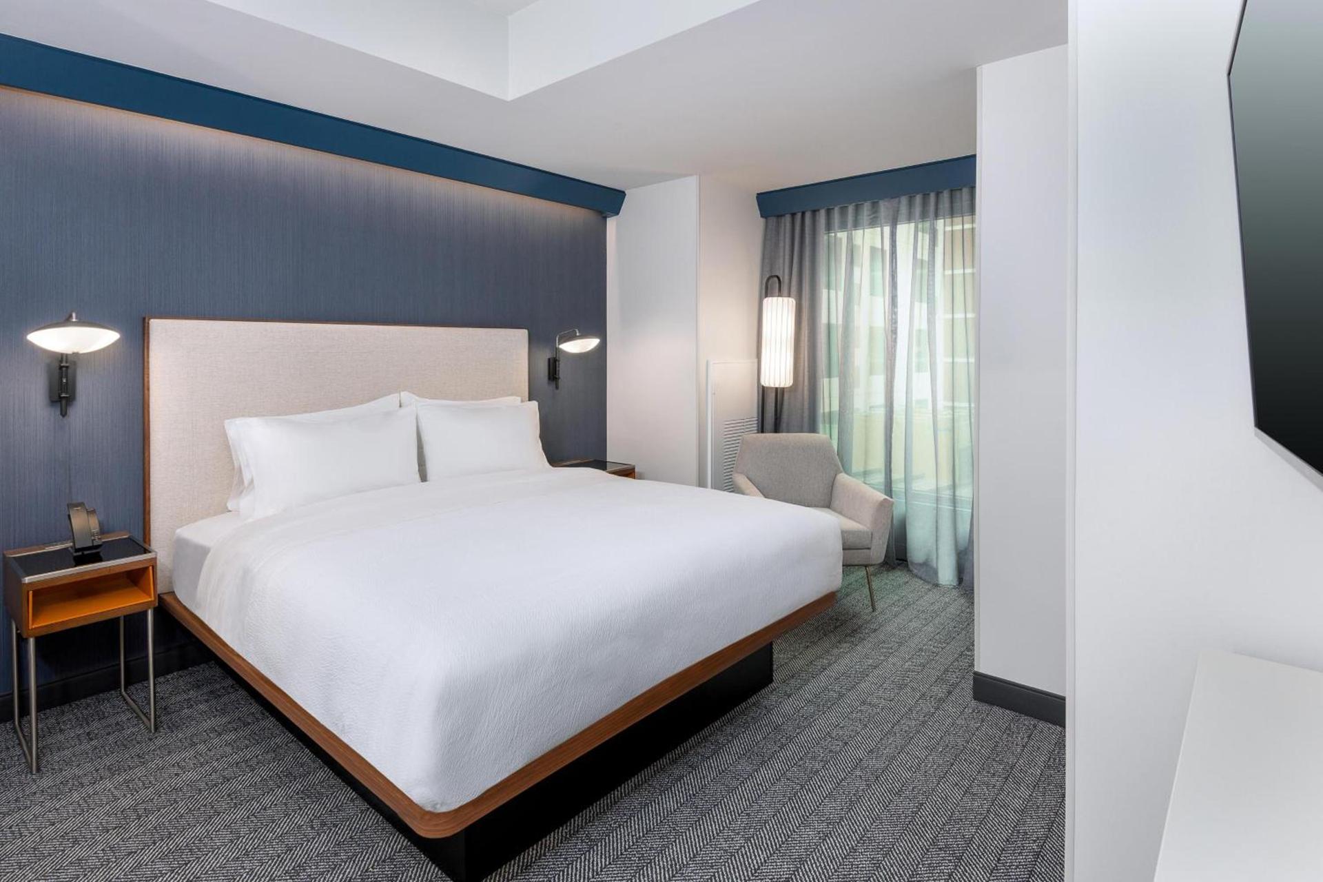 Courtyard by Marriott Atlanta Midtown photo 23