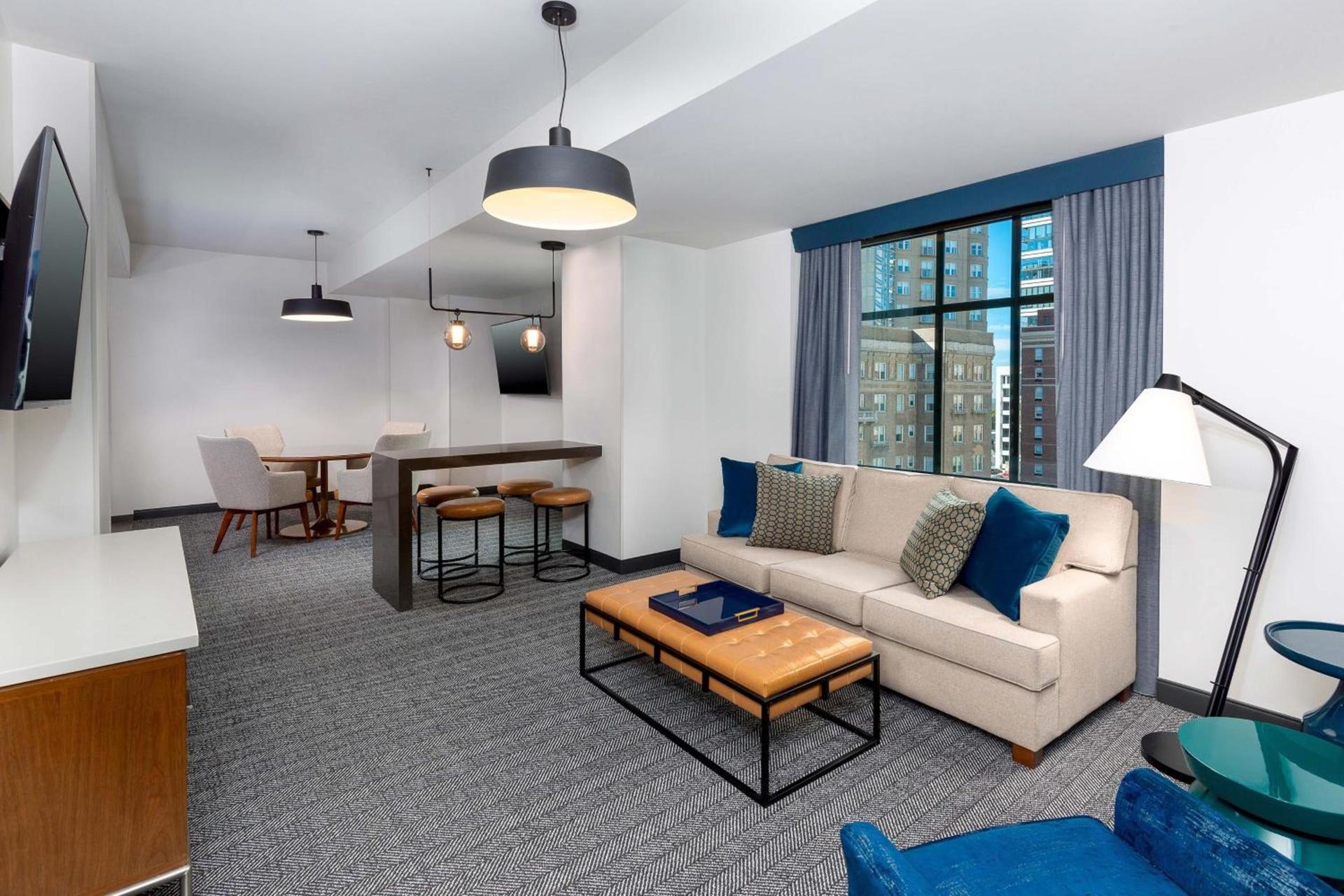 Courtyard by Marriott Atlanta Midtown photo 26