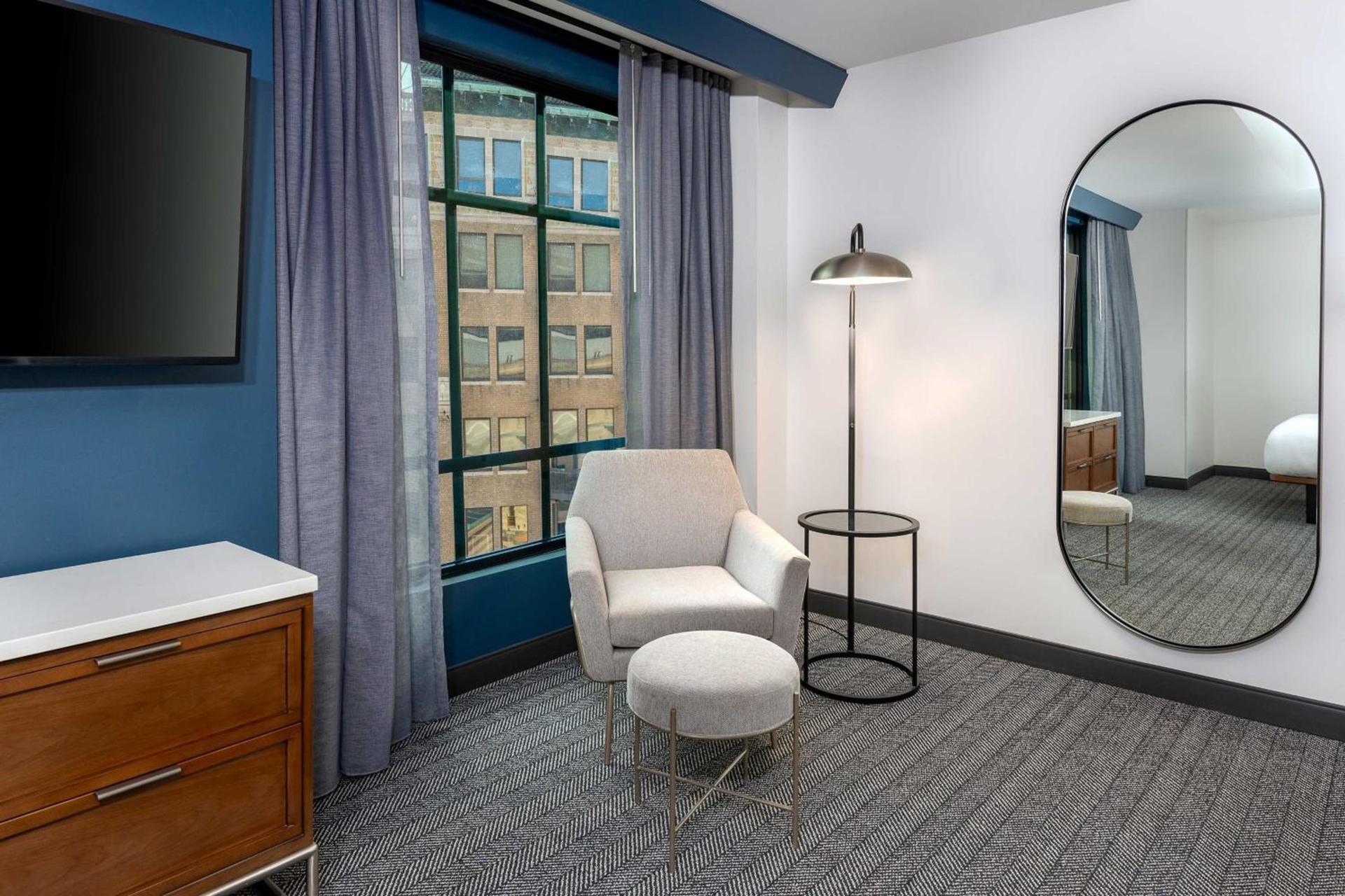 Courtyard by Marriott Atlanta Midtown photo 27