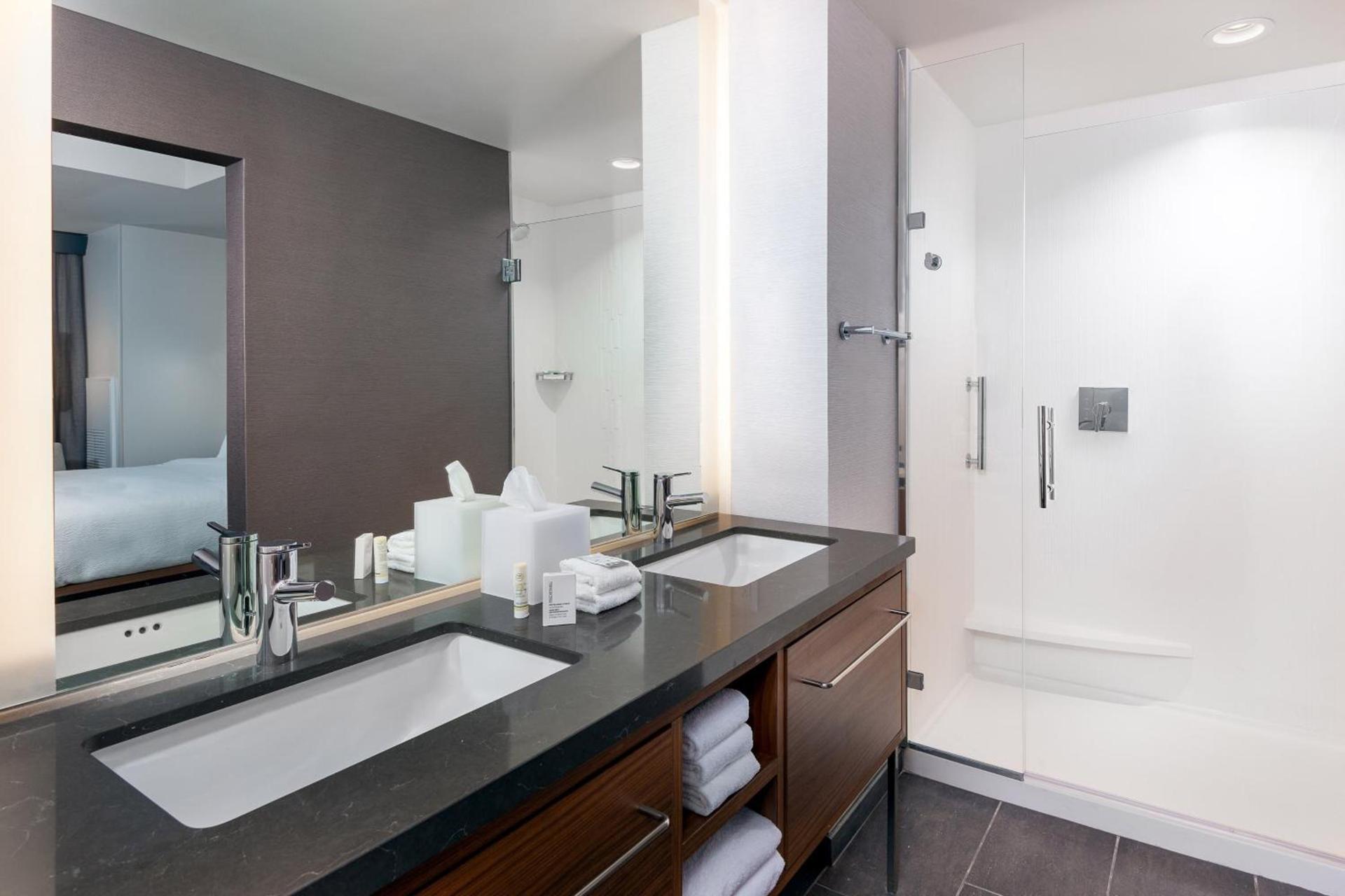 Courtyard by Marriott Atlanta Midtown photo 31
