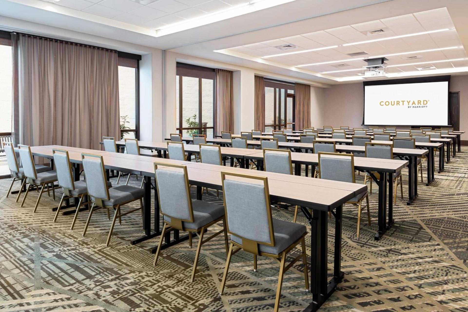 Courtyard by Marriott Atlanta Midtown photo 49