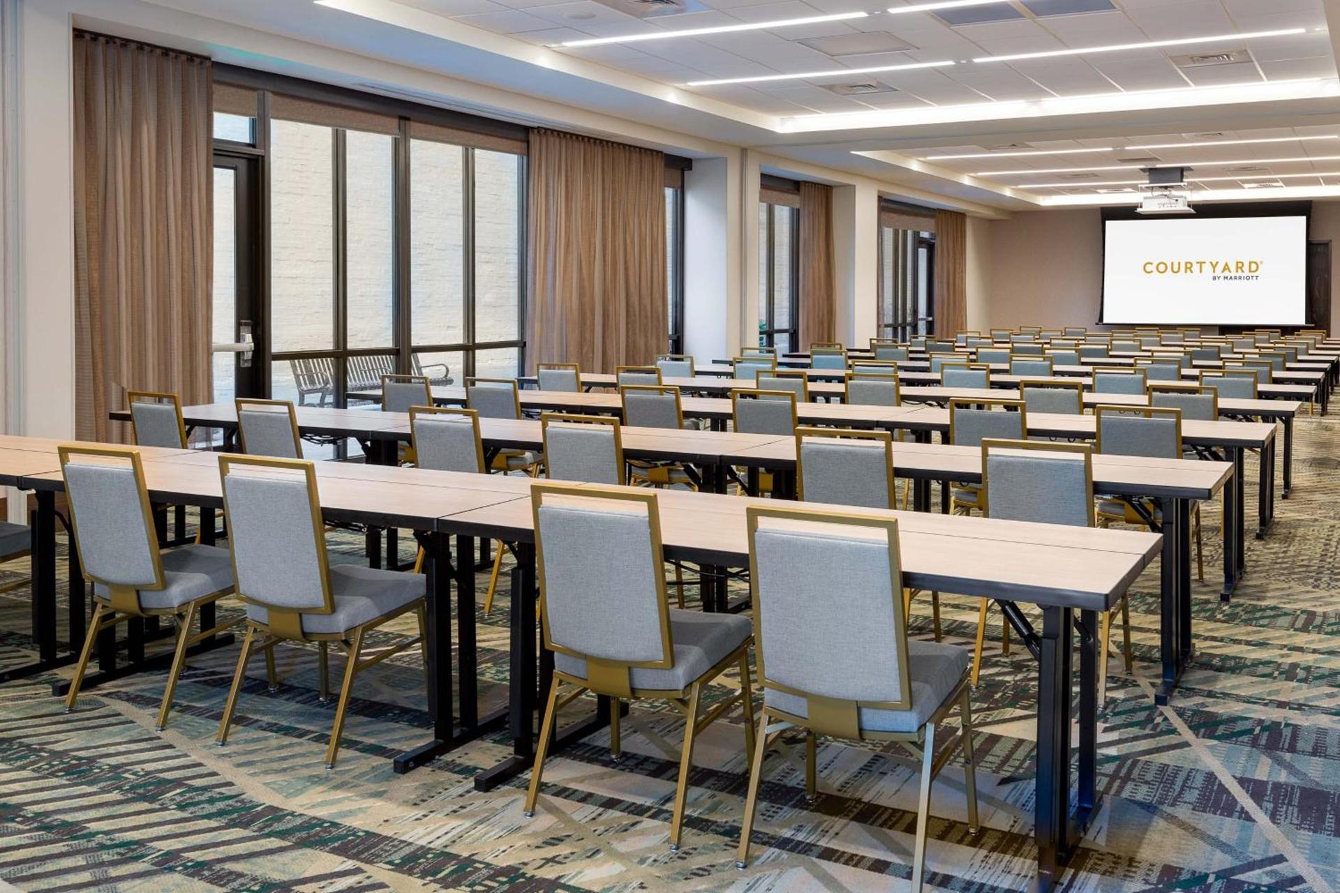 Courtyard by Marriott Atlanta Midtown photo 50