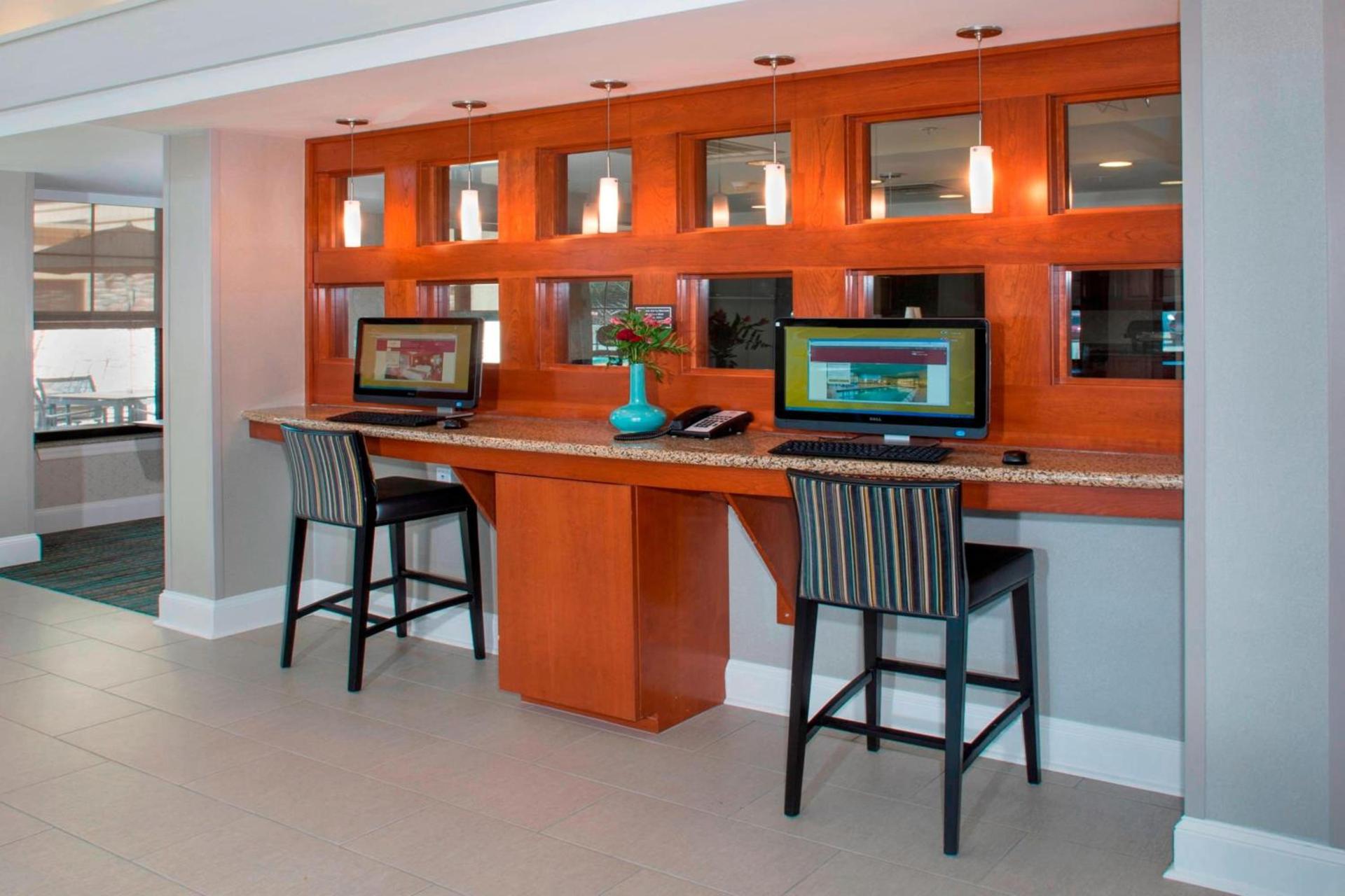 Residence Inn Dover photo 11