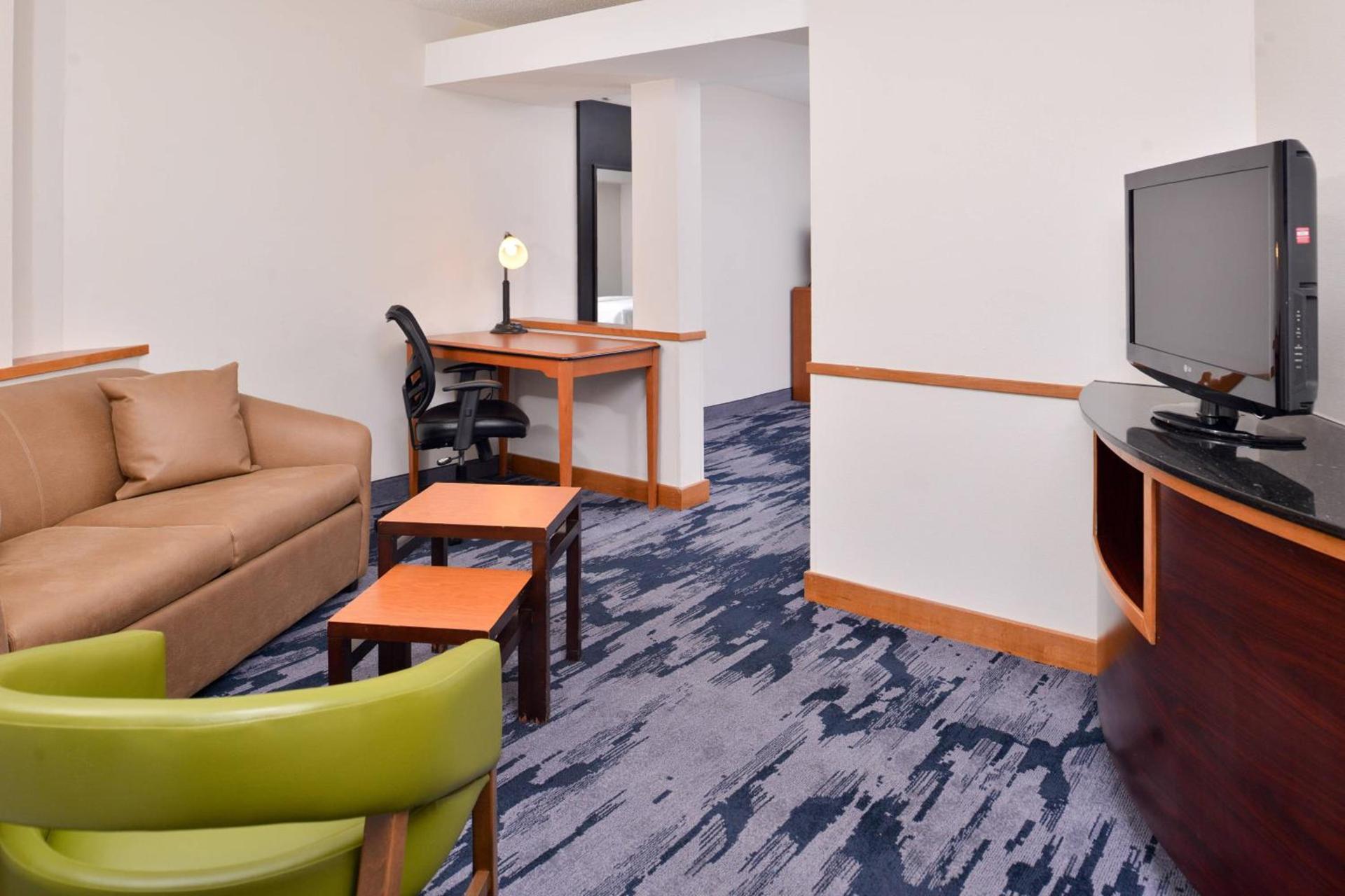 Fairfield Inn and Suites by Marriott Birmingham Pelham/I-65 photo 17