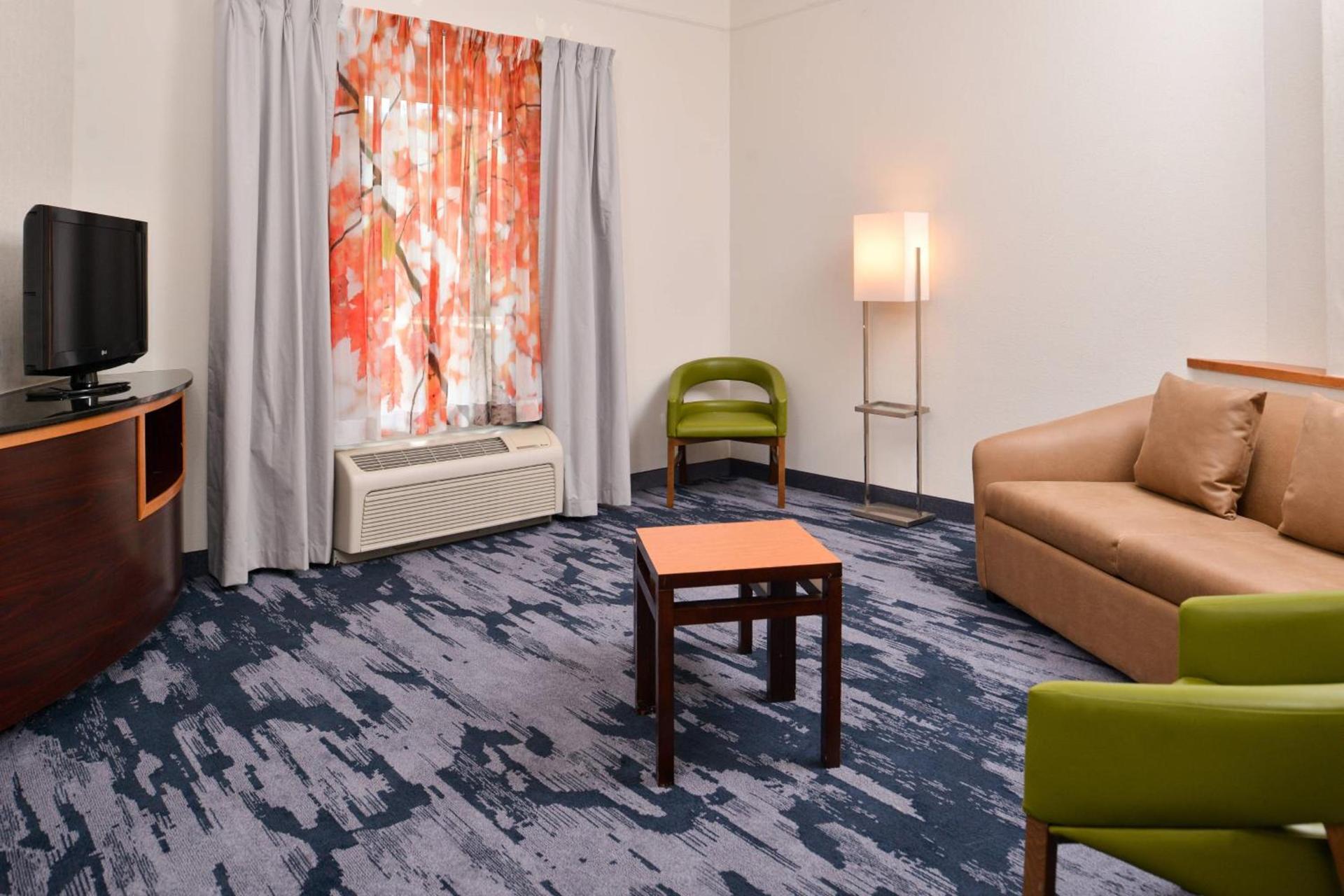 Fairfield Inn and Suites by Marriott Birmingham Pelham/I-65 photo 19