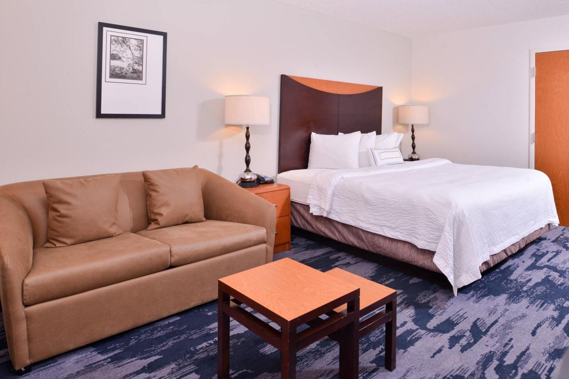 Fairfield Inn and Suites by Marriott Birmingham Pelham/I-65 photo 8