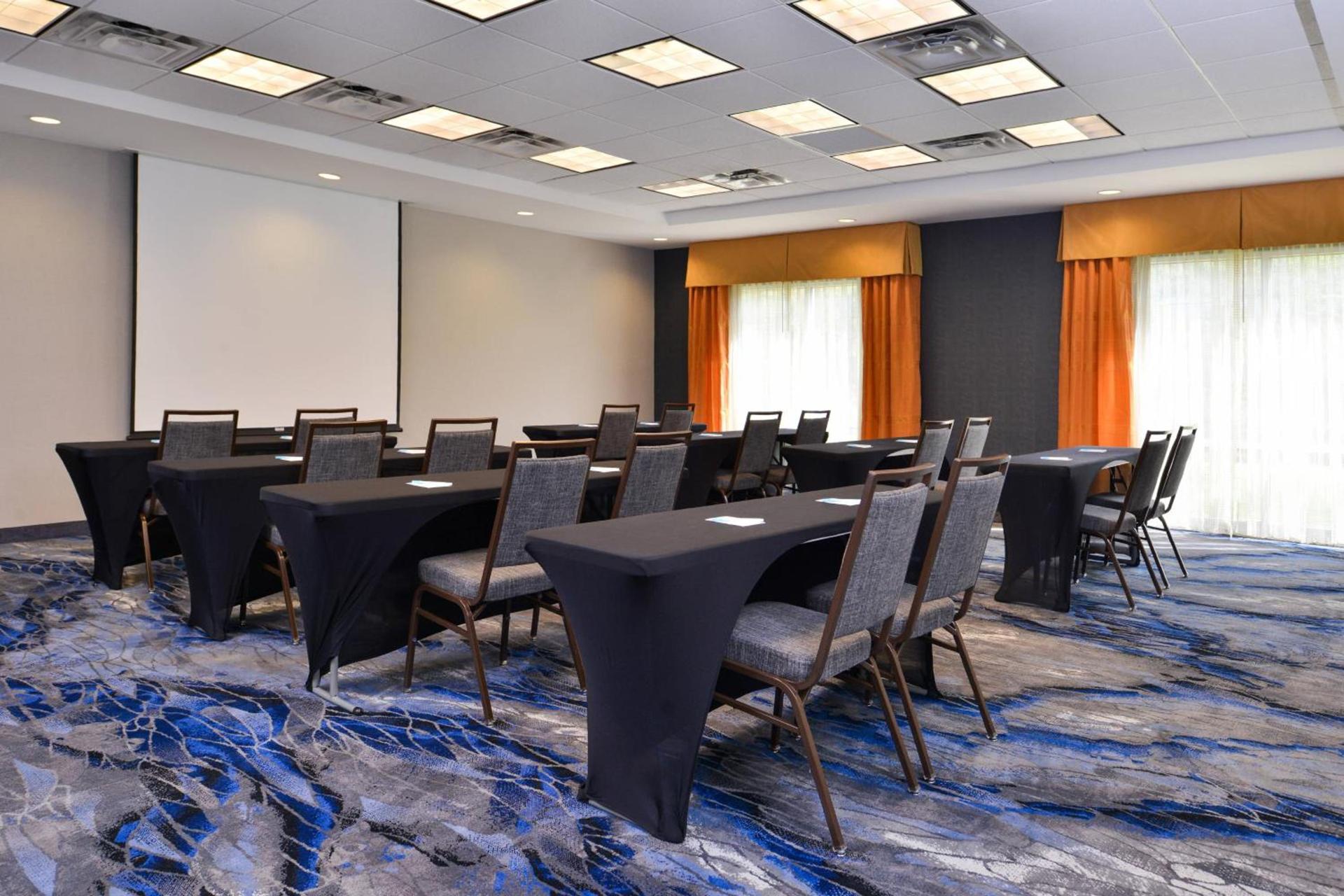 Fairfield Inn and Suites by Marriott Birmingham Pelham/I-65 photo 33