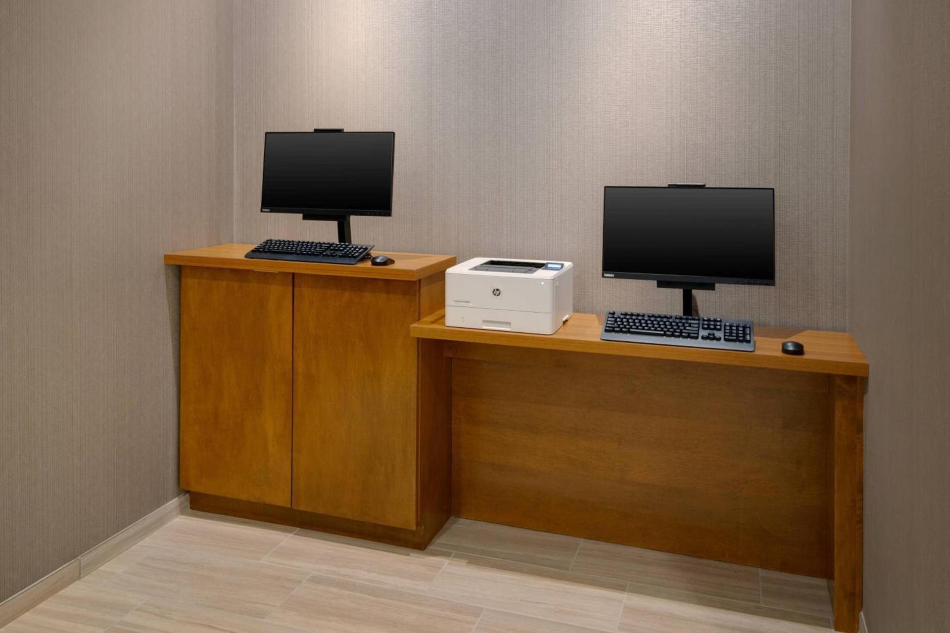 SpringHill Suites by Marriott Indianapolis Keystone photo 19