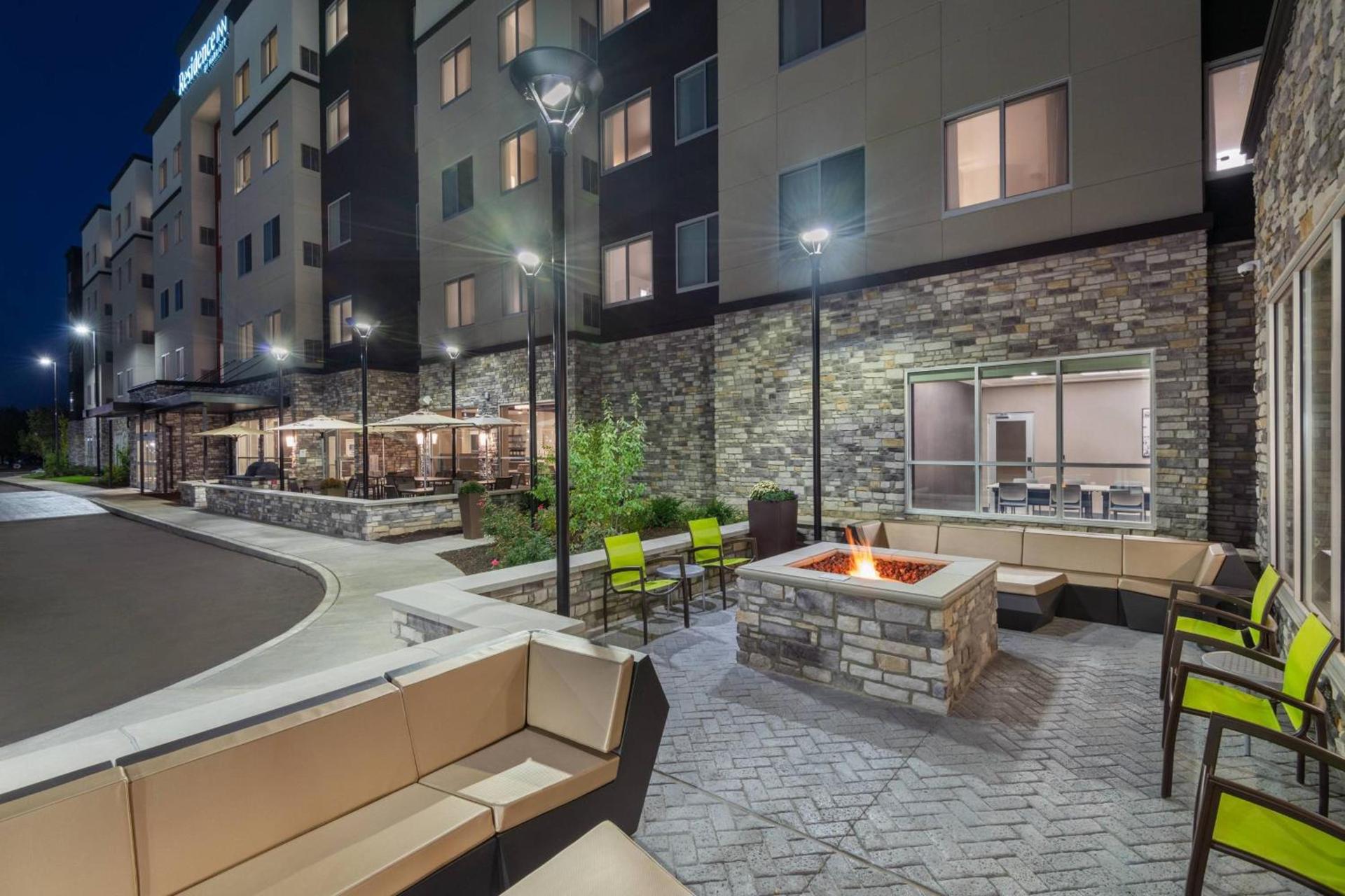 SpringHill Suites by Marriott Indianapolis Keystone photo 21