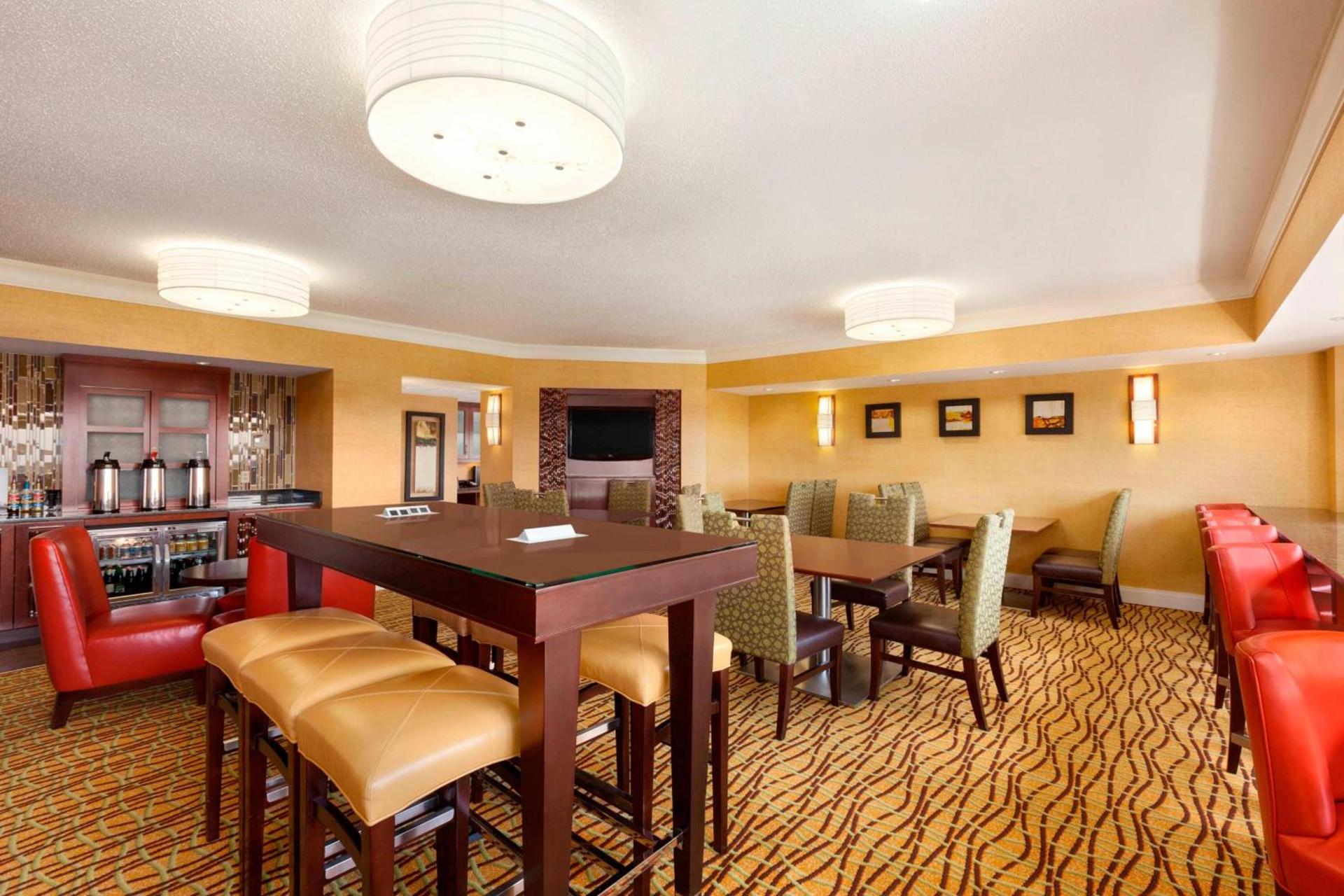Radisson Hotel Cedar Rapids photo 44