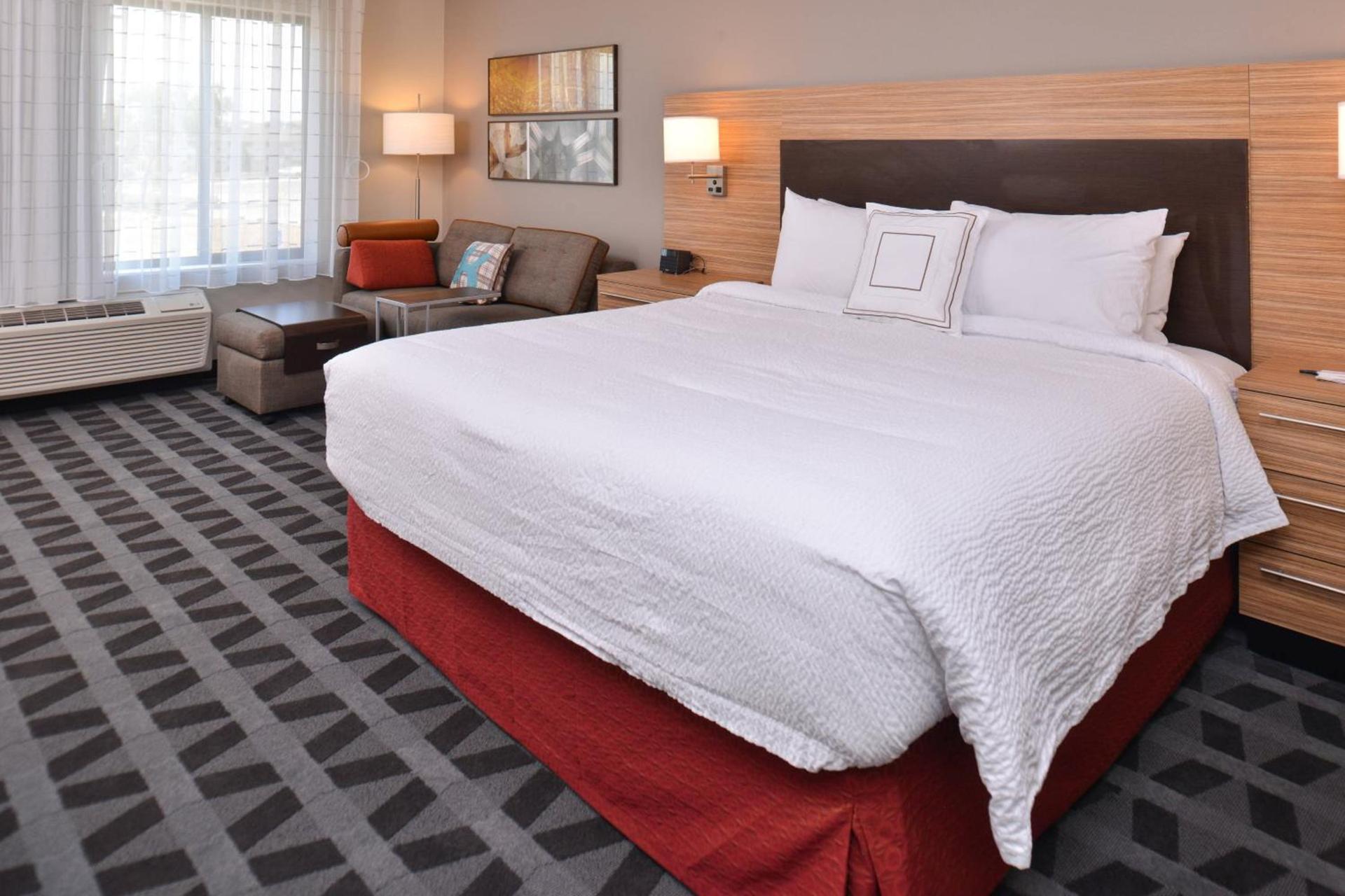 TownePlace Suites by Marriott Gillette photo 10