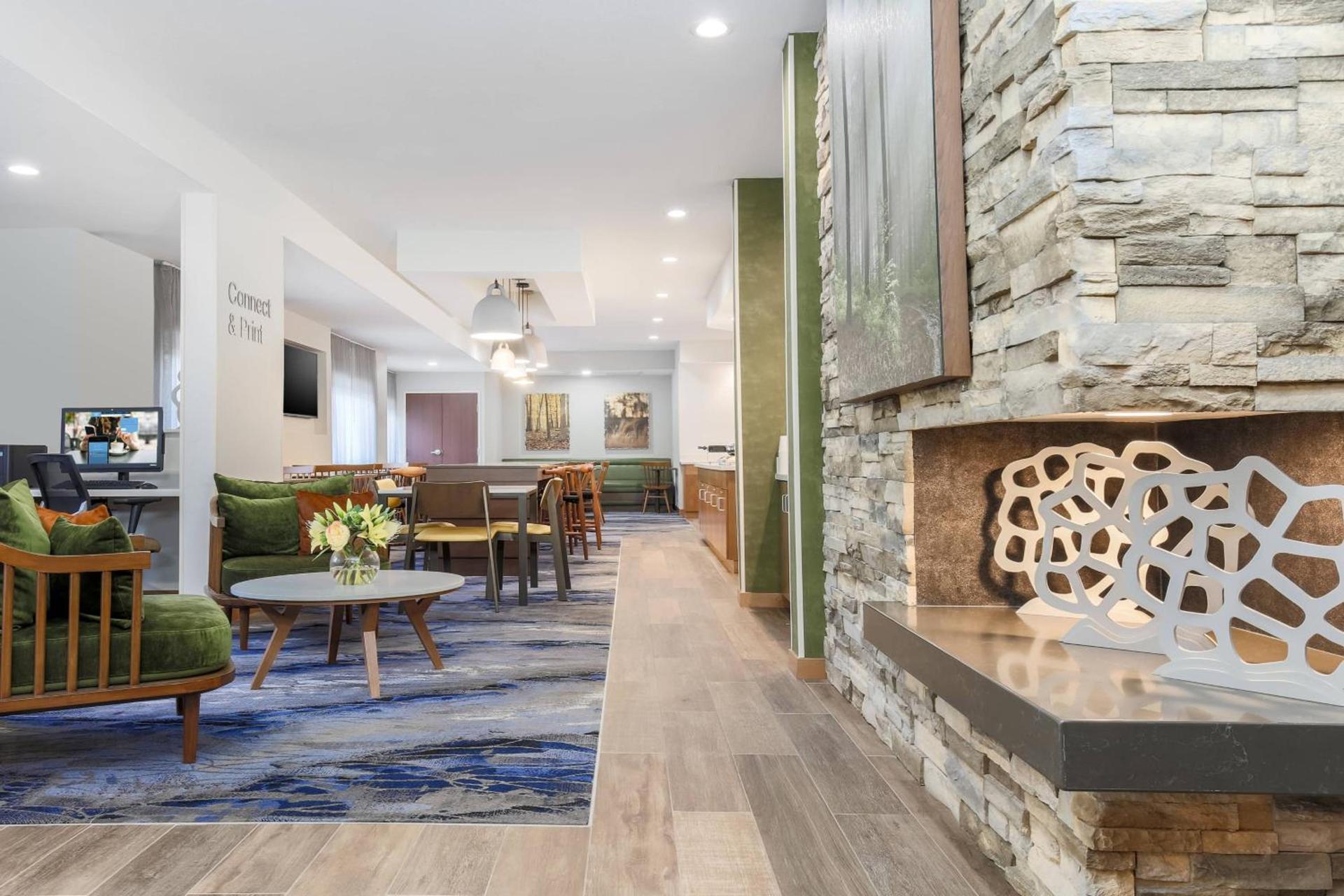 Fairfield Inn & Suites Houston Humble photo 4