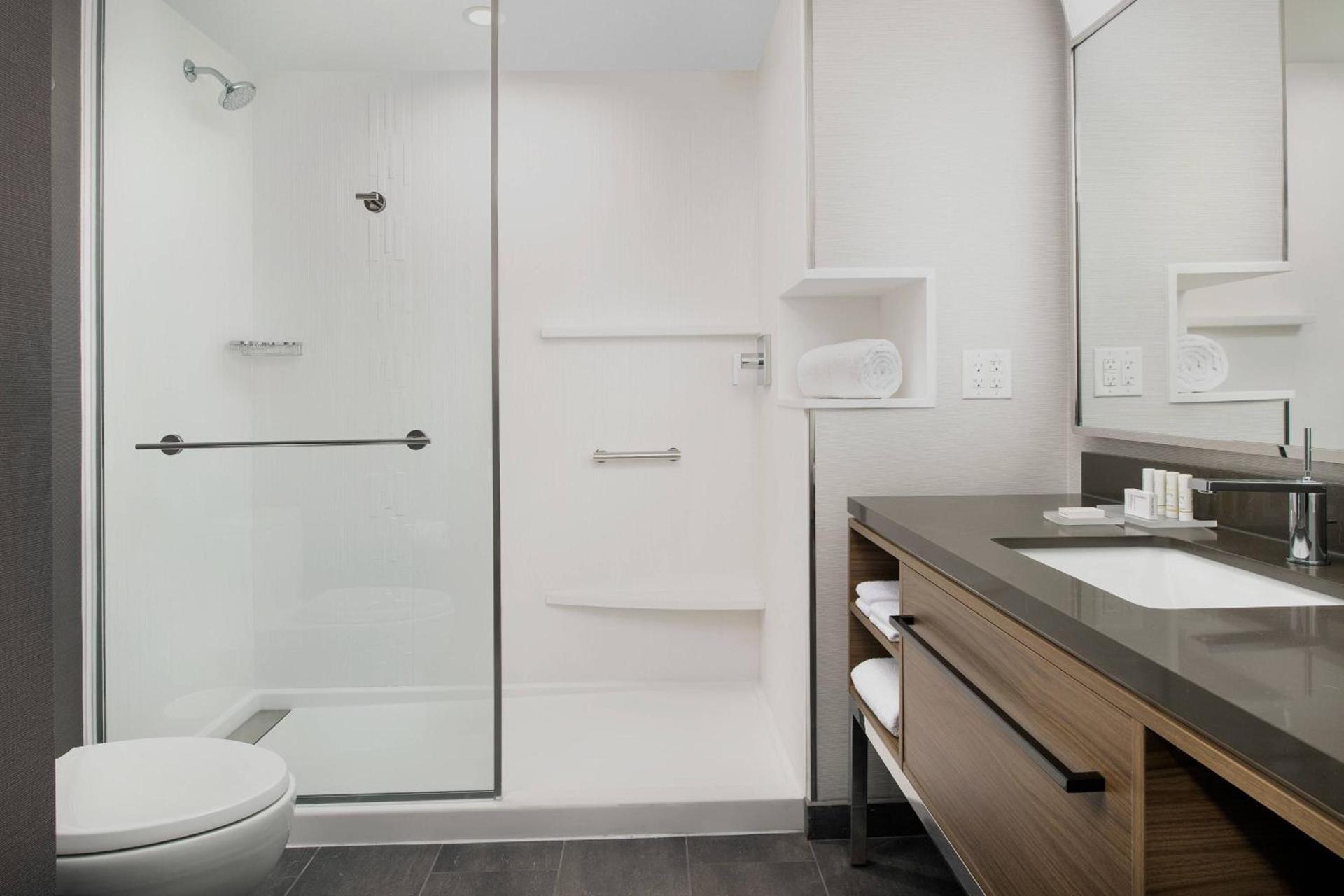 Courtyard by Marriott Indianapolis Plainfield photo 24