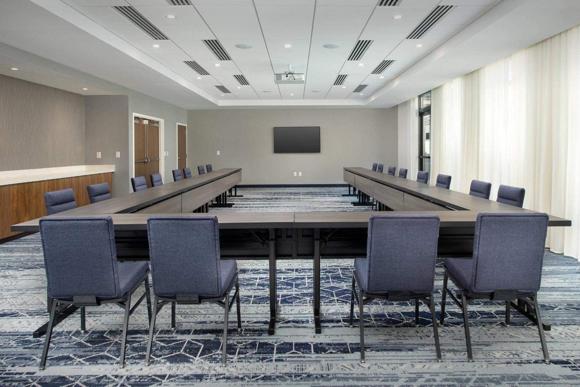 Courtyard by Marriott Indianapolis Plainfield photo 22