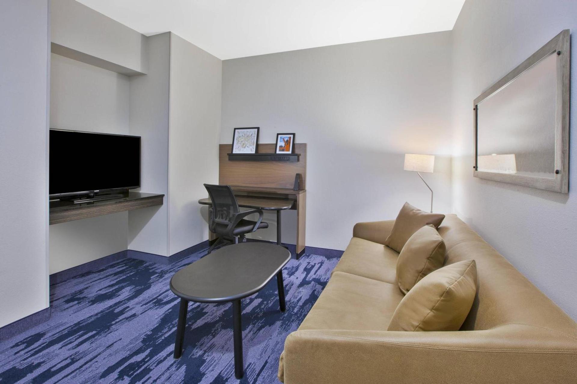 Fairfield Inn & Suites by Marriott Milwaukee Downtown photo 9
