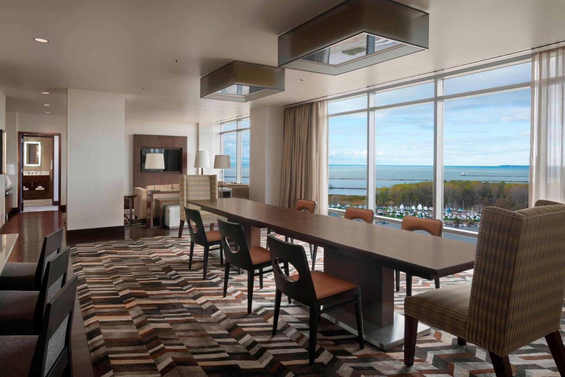Buffalo Marriott at LECOM HARBORCENTER photo 22