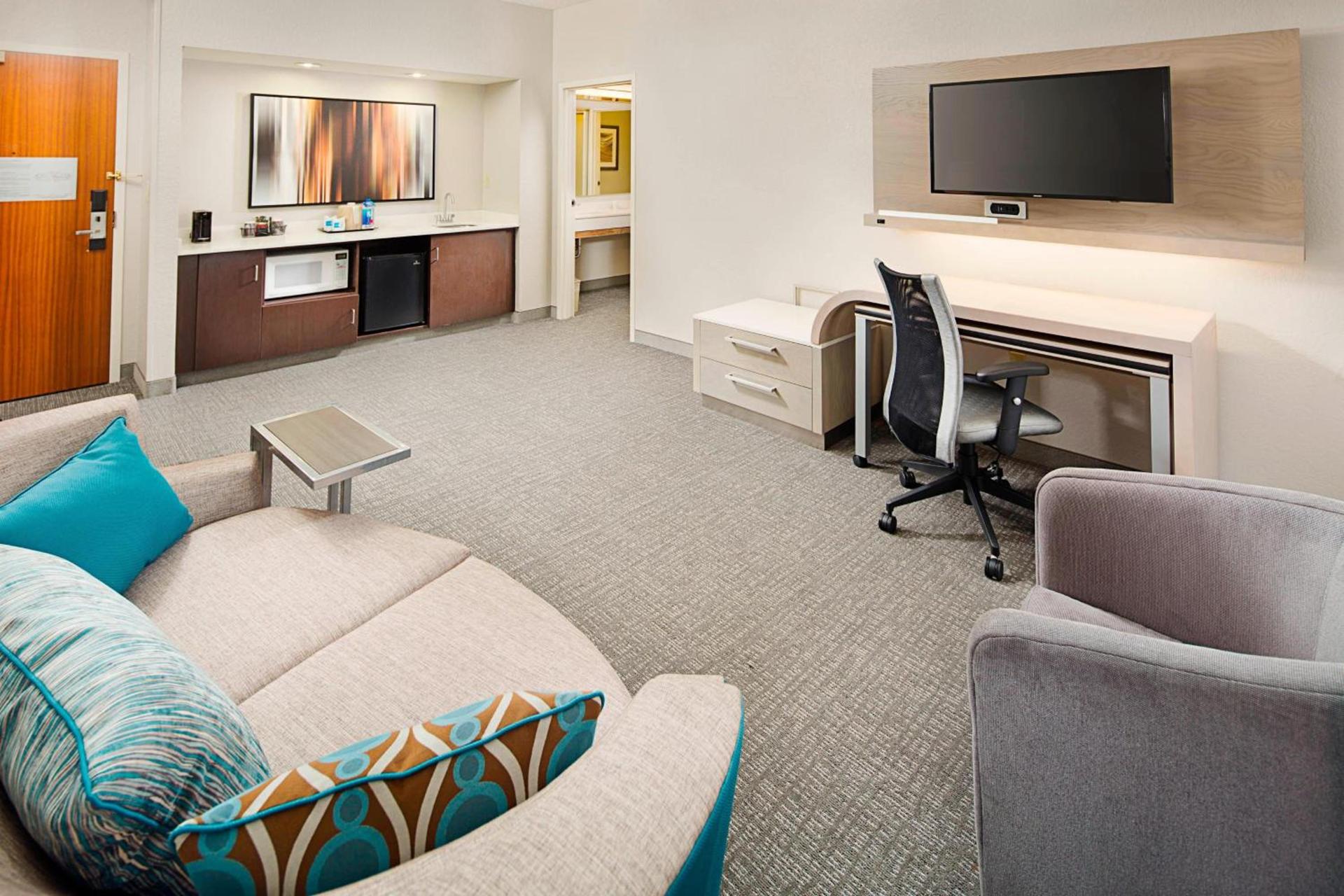 Courtyard by Marriott West Palm Beach Airport photo 7