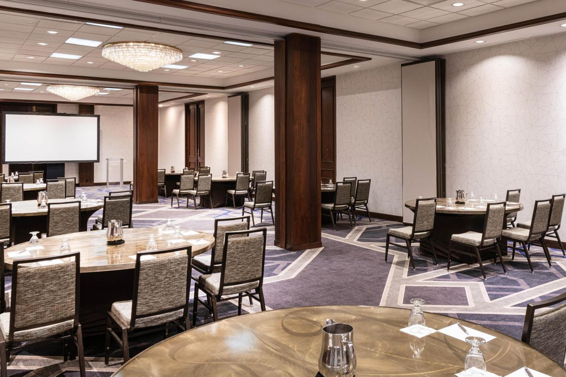 Sheraton Indianapolis City Centre Hotel photo 56