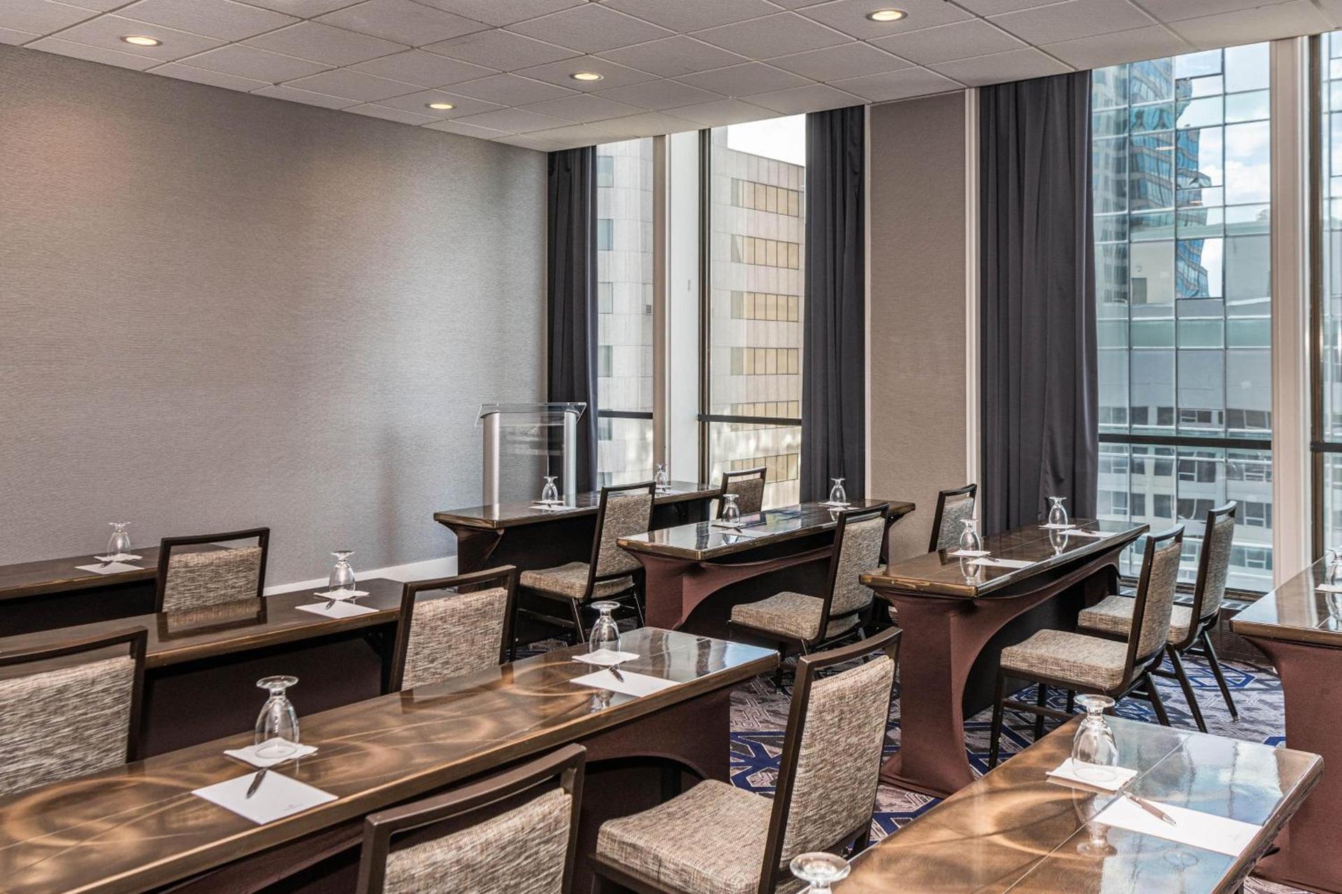 Sheraton Indianapolis City Centre Hotel photo 62