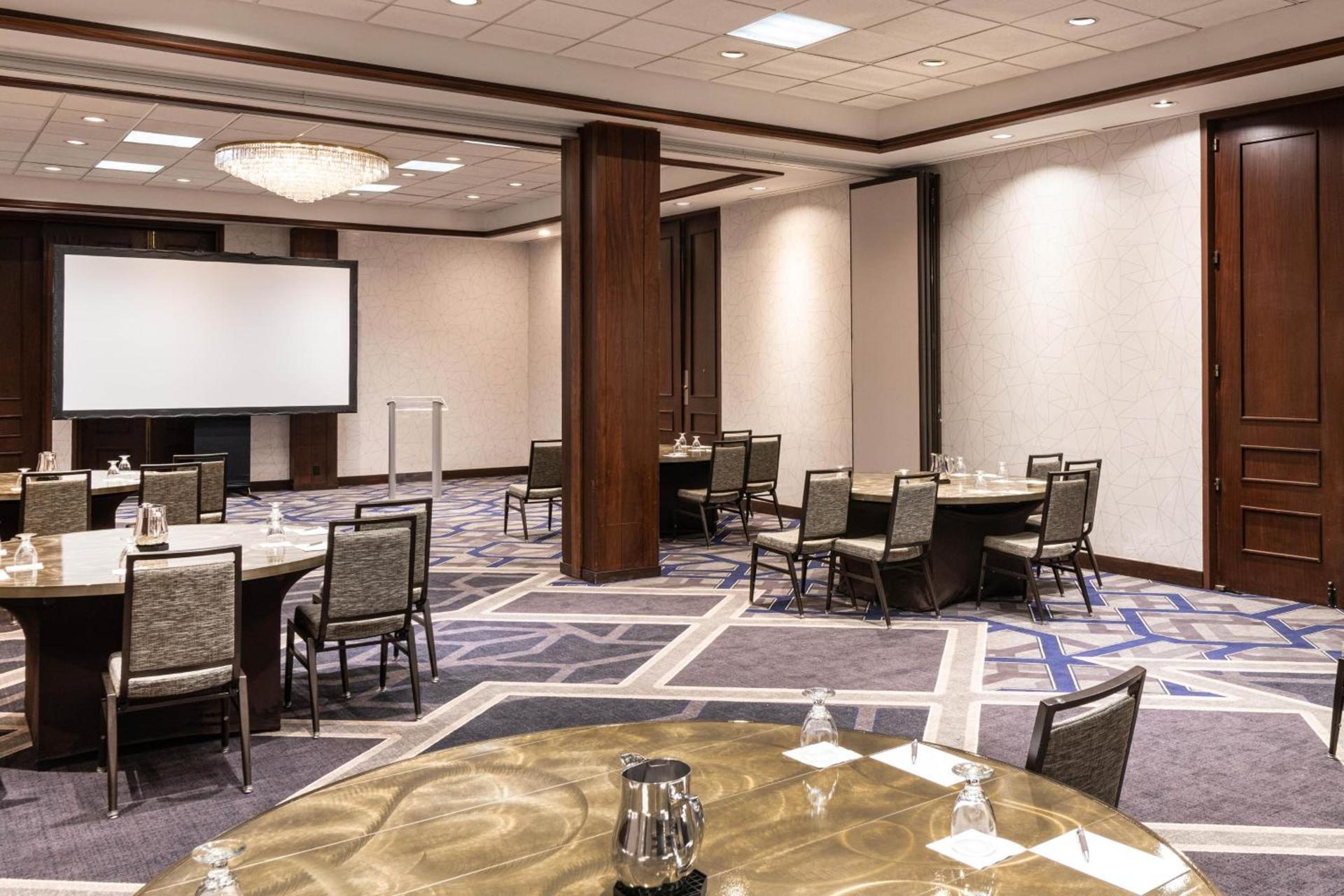Sheraton Indianapolis City Centre Hotel photo 30