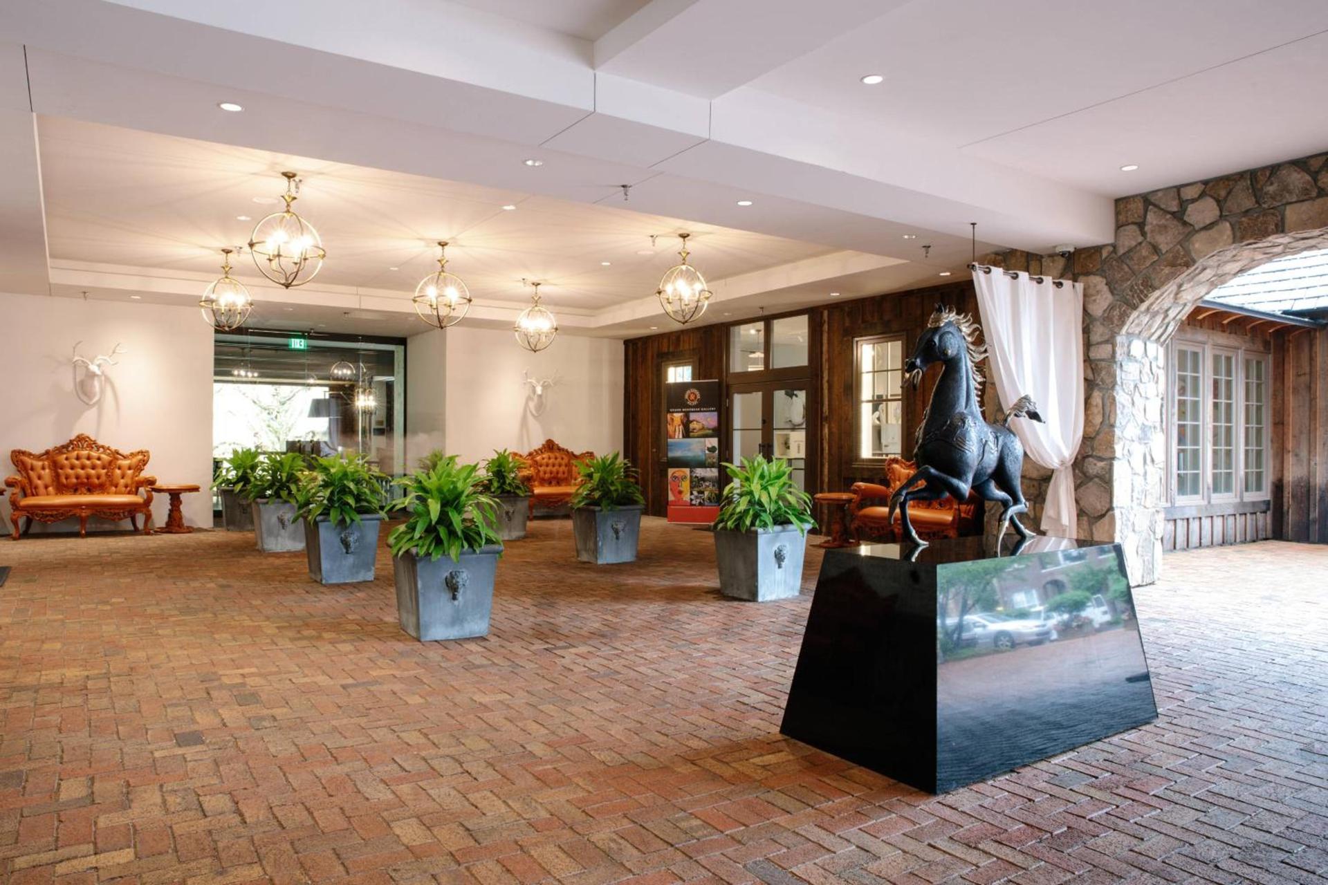 Grand Bohemian Mountain Brook, Autograph Collection photo 2