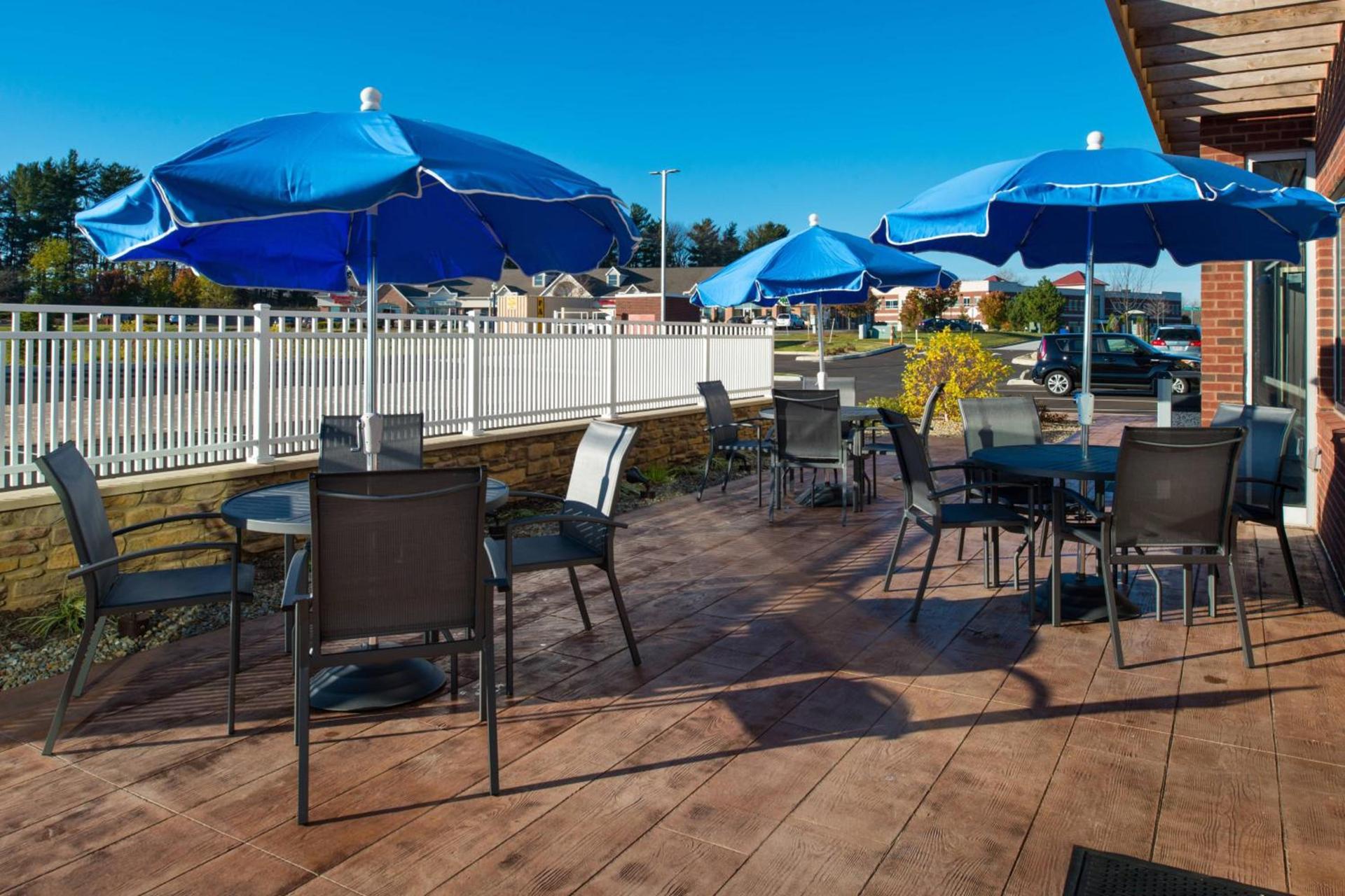 Fairfield Inn & Suites by Marriott Akron Stow photo 6