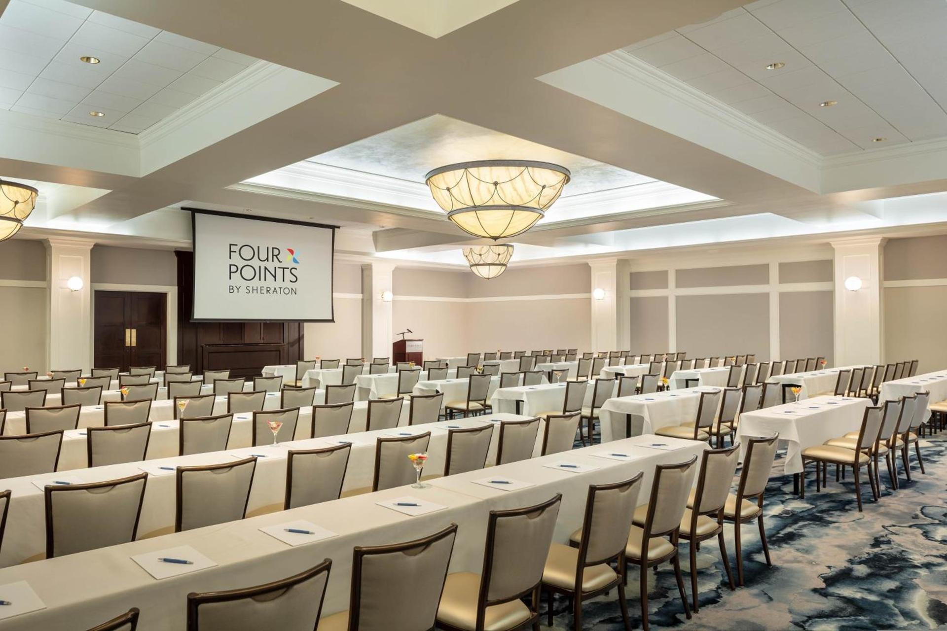Four Points by Sheraton Norwood Conference Center photo 53