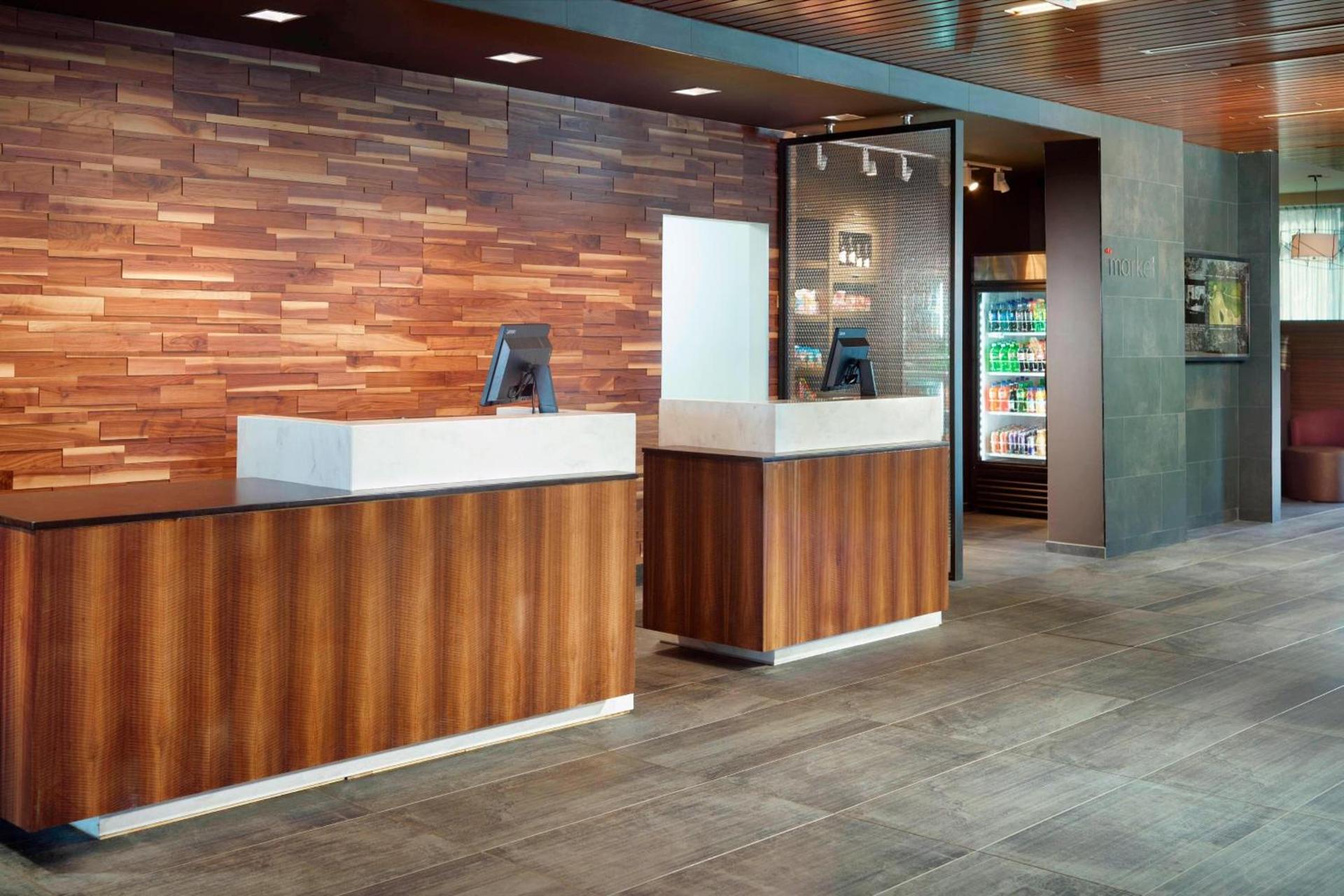 Courtyard by Marriott LaGrange photo 3