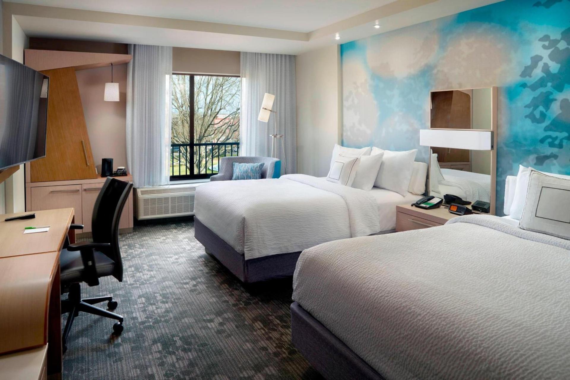 Courtyard by Marriott LaGrange photo 5