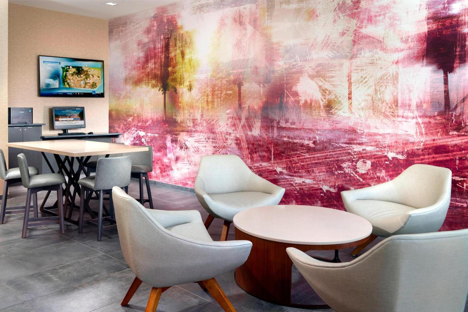 Courtyard by Marriott LaGrange photo 18