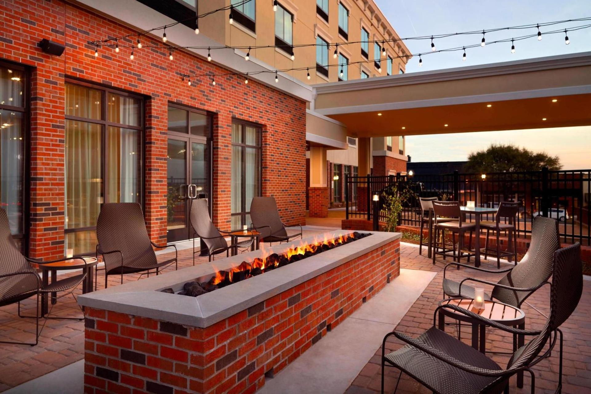 Courtyard by Marriott LaGrange photo 21