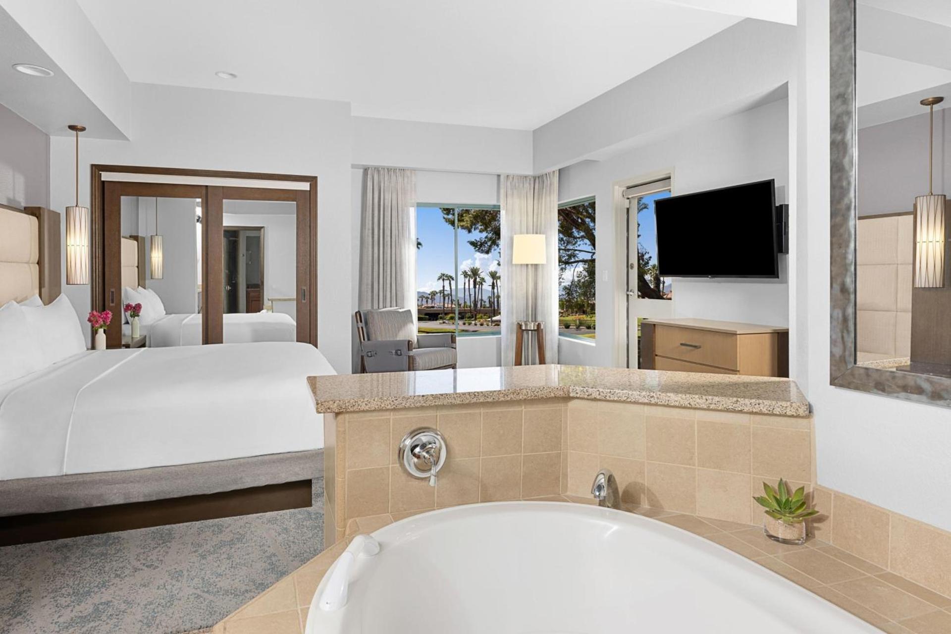Marriott's Desert Springs Villas I photo 11