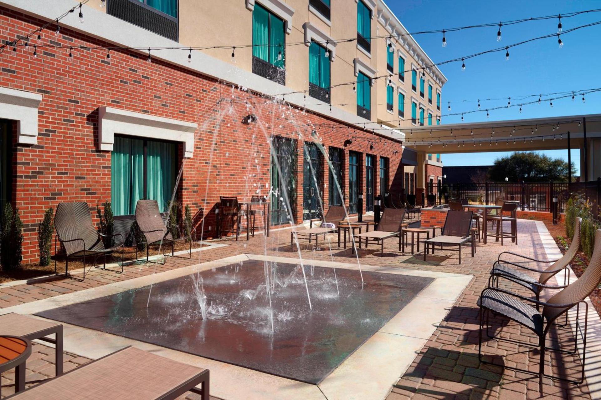 Courtyard by Marriott LaGrange photo 24