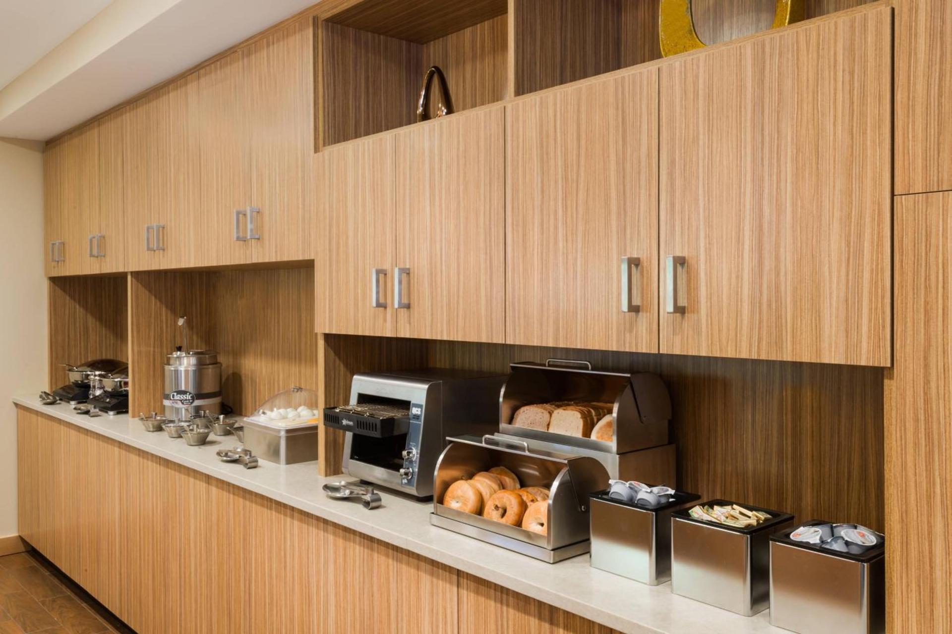 TownePlace Suites by Marriott Latham Albany Airport photo 36